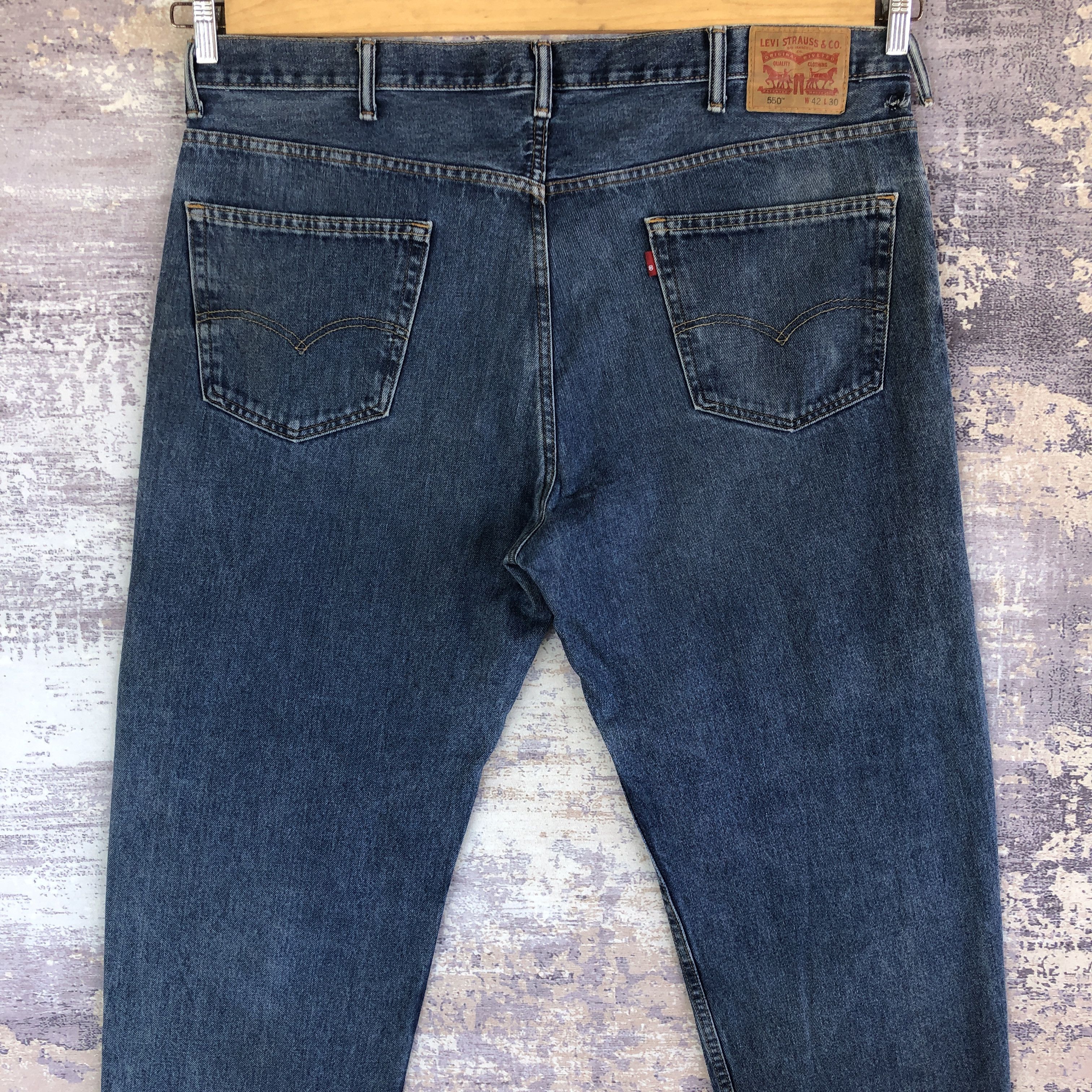 Levi's Vintage Levis 560 Baggy Jeans Dirty Levi's Light Wash Denim Size US 44 / EU 60 - 4 Thumbnail