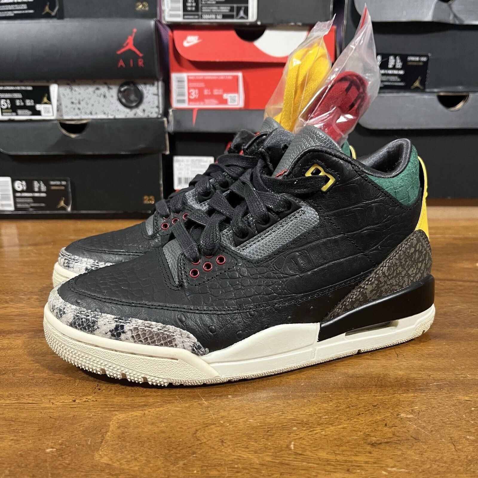 Jordan Brand Size 4, 5.5 WMNS - Air Jordan 3 Retro SE Animal Instinct 2.0 Size US 5.5 / IT 35.5 - 1 Thumbnail