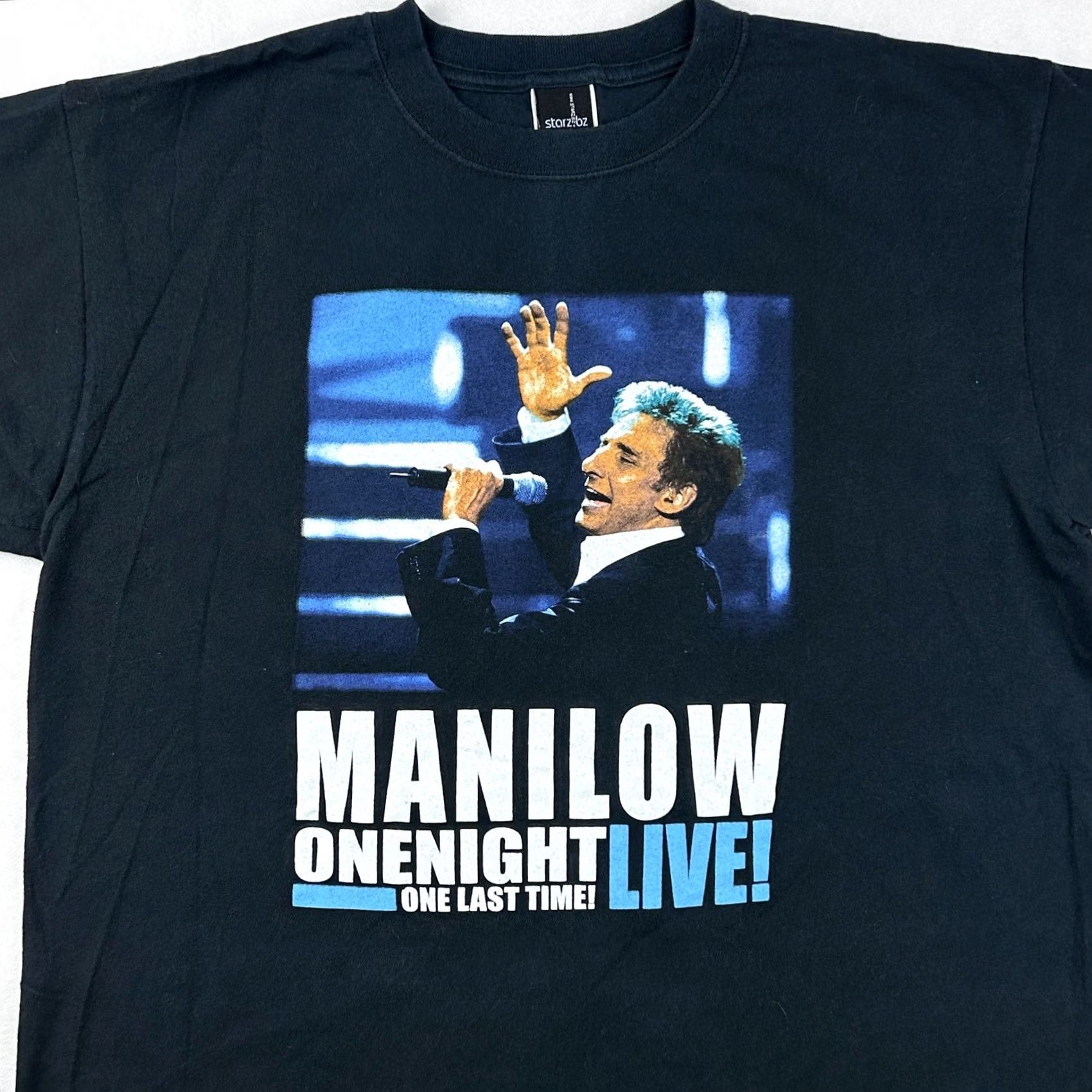 Vintage VINTAGE BARRY MANILOW ONE NIGHT ONE LAST TIME CONCERT T-Shirt LARGE tour 2004 Mens Size US L / EU 52-54 / 3 - 3 Thumbnail