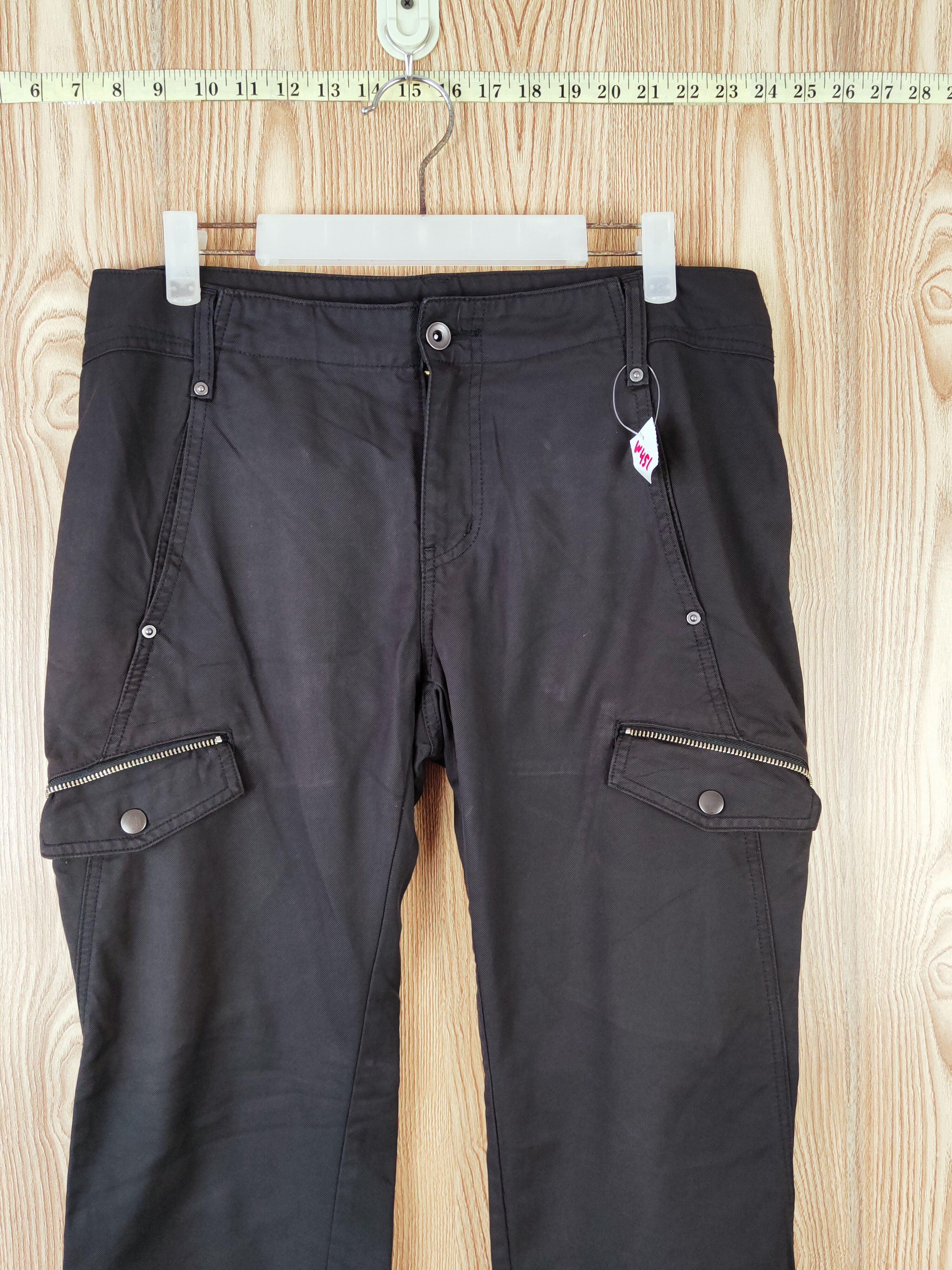 Japanese Brand Japanese Brand Black Multipocket Cargo Pants #W460 Size 31" - 2 Thumbnail
