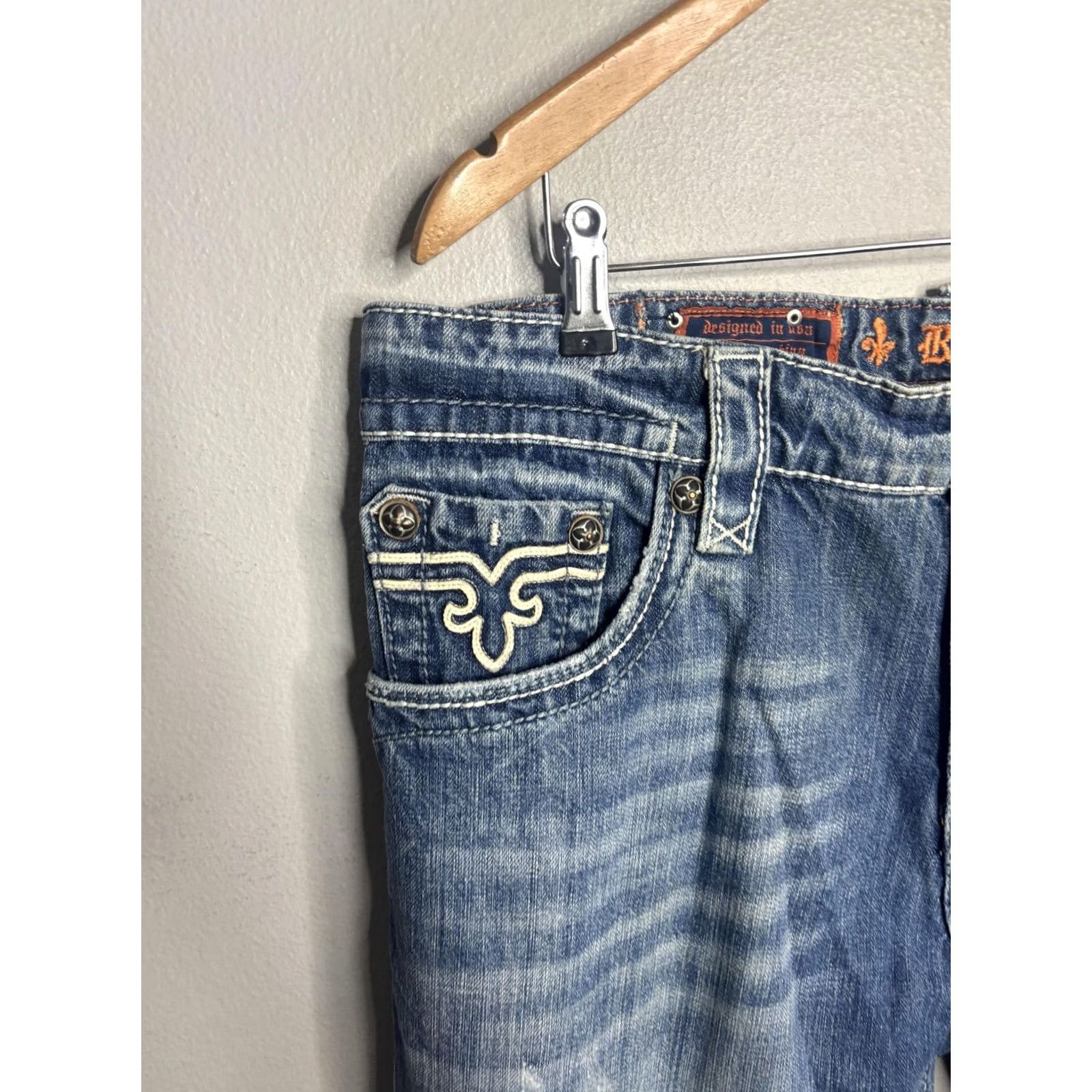 Vintage VINTAGE Rock Revival Barnet Straight Jeans Mens 38 Blue Distressed Pockets Fluer-de-lis Embroidered Back Size US 38 / EU 54 - 5 Thumbnail