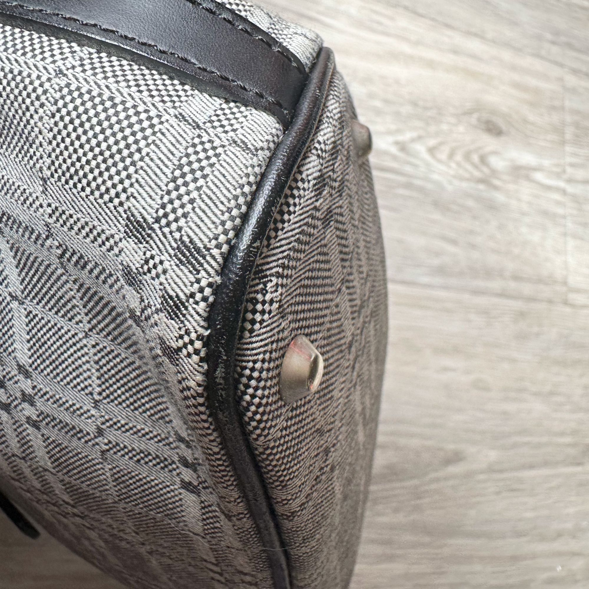 Burberry Burberry Gray Nova Check Satchel/ Tote with Black Leather B Size ONE SIZE - 15 Thumbnail