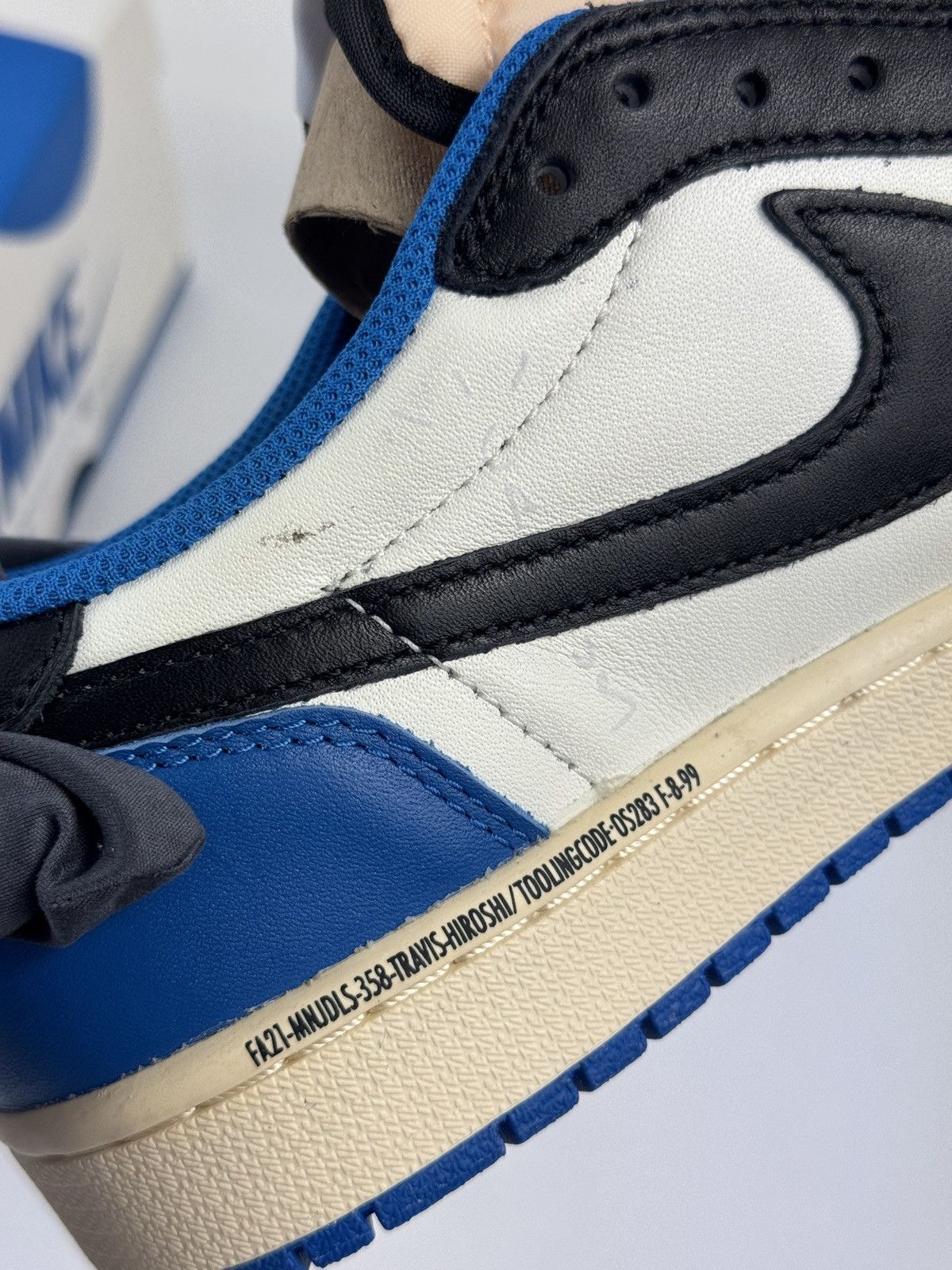 Nike × Travis Scott JORDAN 1 RETRO LOW FRAGMENT X TRAVIS SCOTT SNEAKERS Size US 8 / EU 41 - 7 Thumbnail