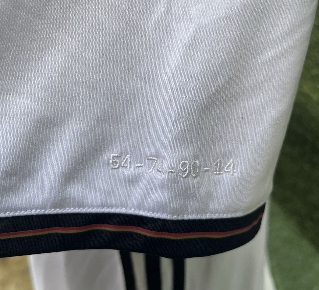 Adidas Jersey ozil germany Size US XL / EU 56 / 4 - 11 Thumbnail