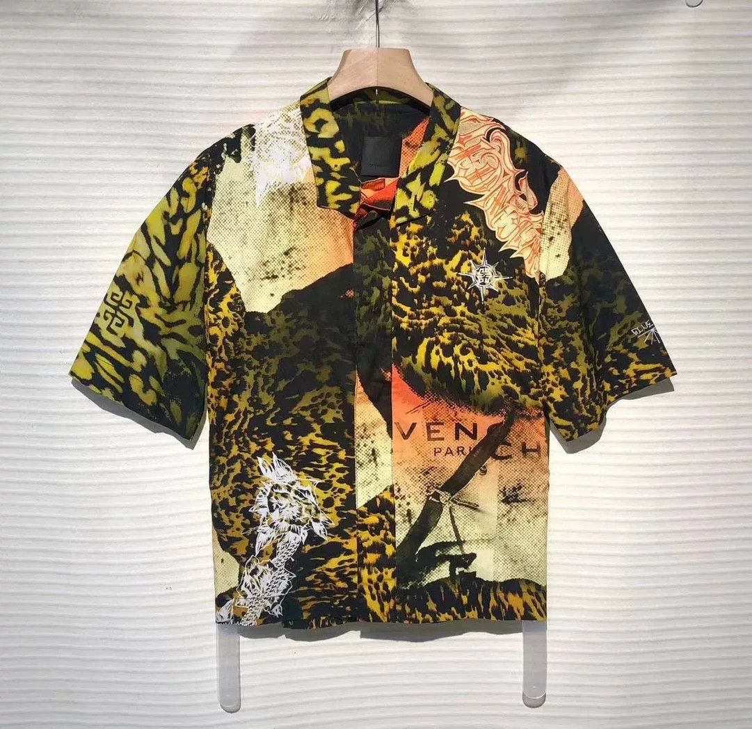 Givenchy Givenchy Boxy Print Cotton Short-Sleeve Shirt Size US XXS / EU 40 - 1 Thumbnail