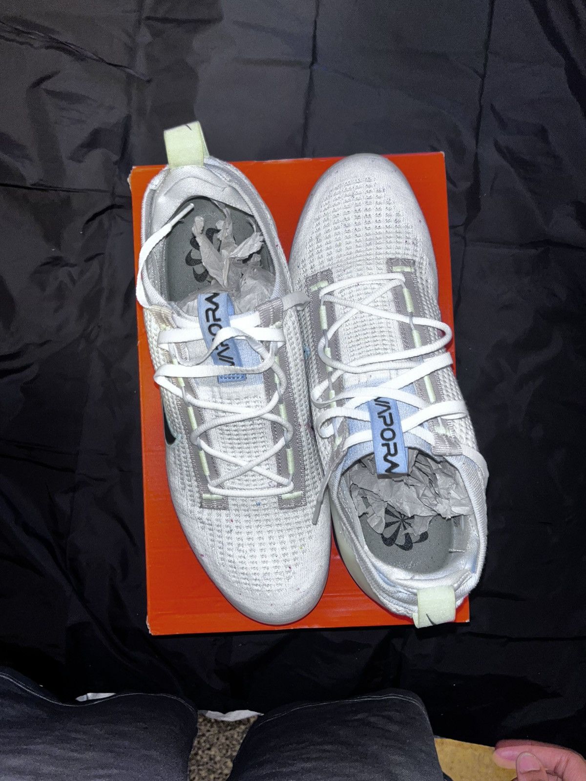 Nike Nike Air Vapormax 2021 mismatched Size US 11 / EU 44 - 5 Thumbnail