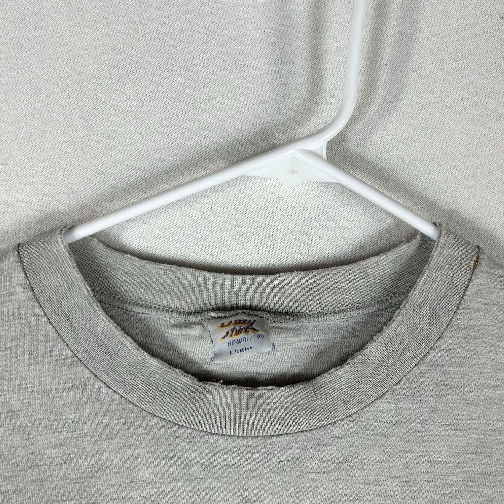 Vintage VINTAGE Crazy Shirts Hawaii T-Shirt Mens Large Gray Buffalo Graphic Print Flawed Size US L / EU 52-54 / 3 - 6 Thumbnail