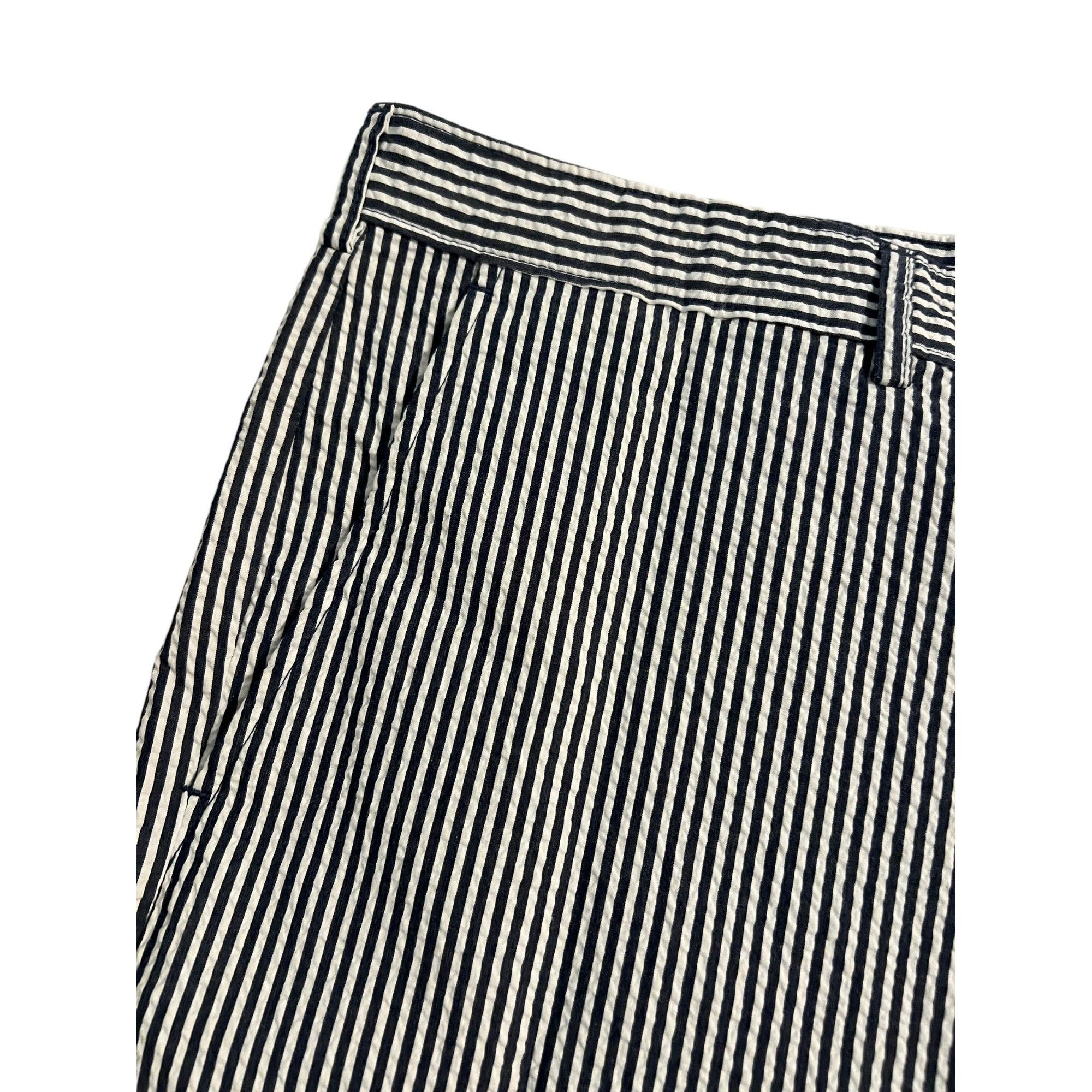 Club Room Club Room Blue White Seersucker Shorts Flat Front Size 44W N Size US 44 / EU 60 - 2 Thumbnail