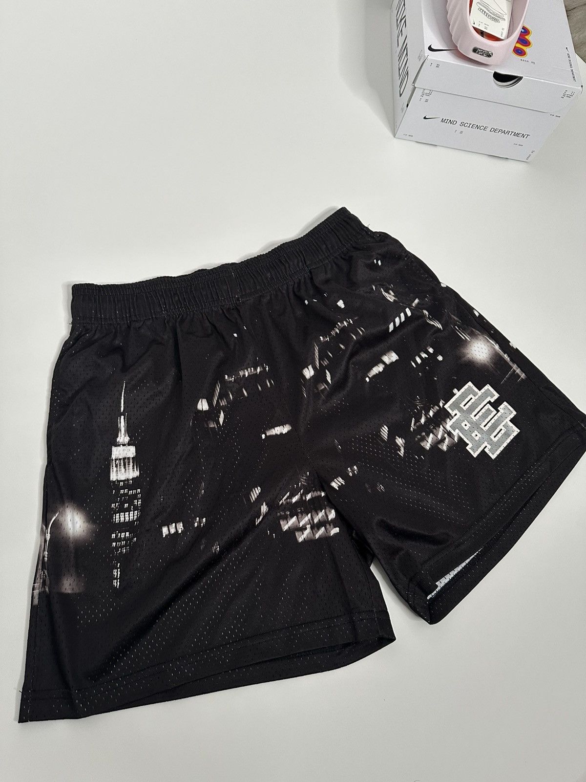 Eric Emanuel Eric Emanuel Black Skyline Short XL Size US 36 / EU 52 - 1 Thumbnail