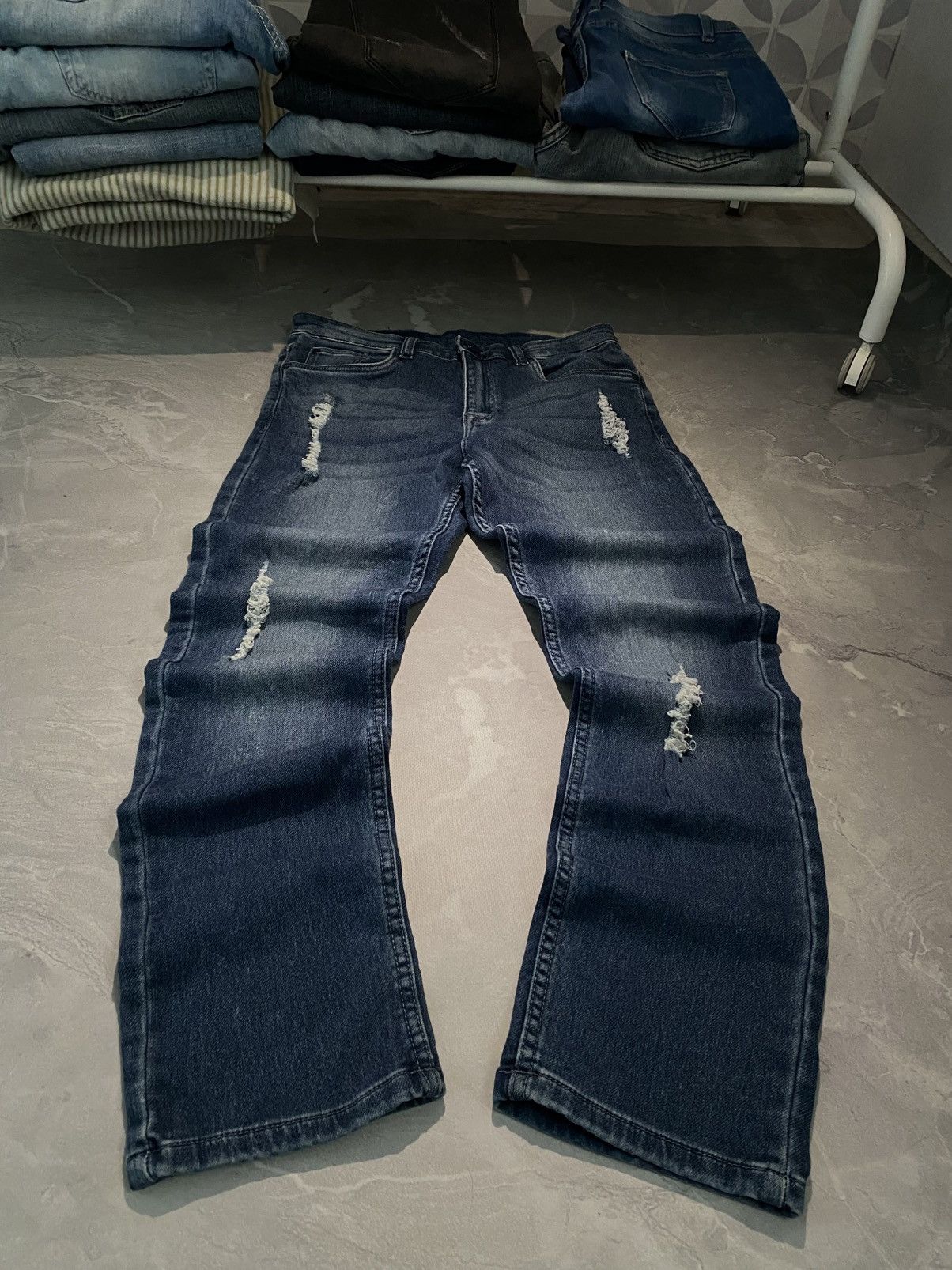 Vintage Vintage Distressed Underground Slim Drip Jean / Y2K Size US 29 - 1 Thumbnail