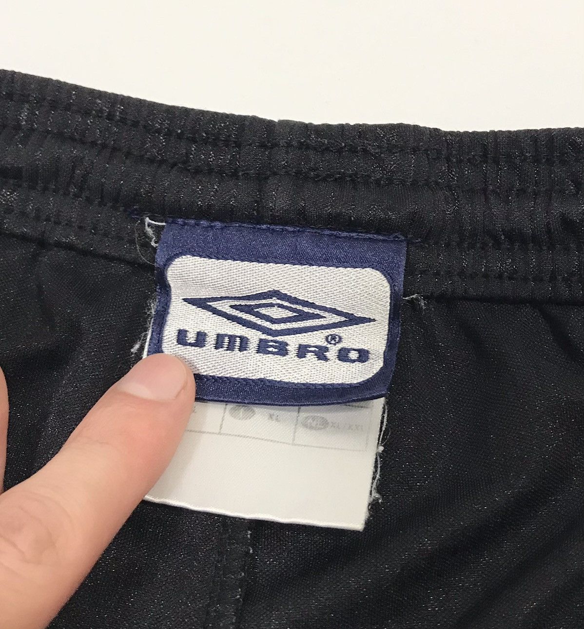 Umbro Umbro Multilogo Mono Shorts Training Black Size US 36 / EU 52 - 4 Thumbnail
