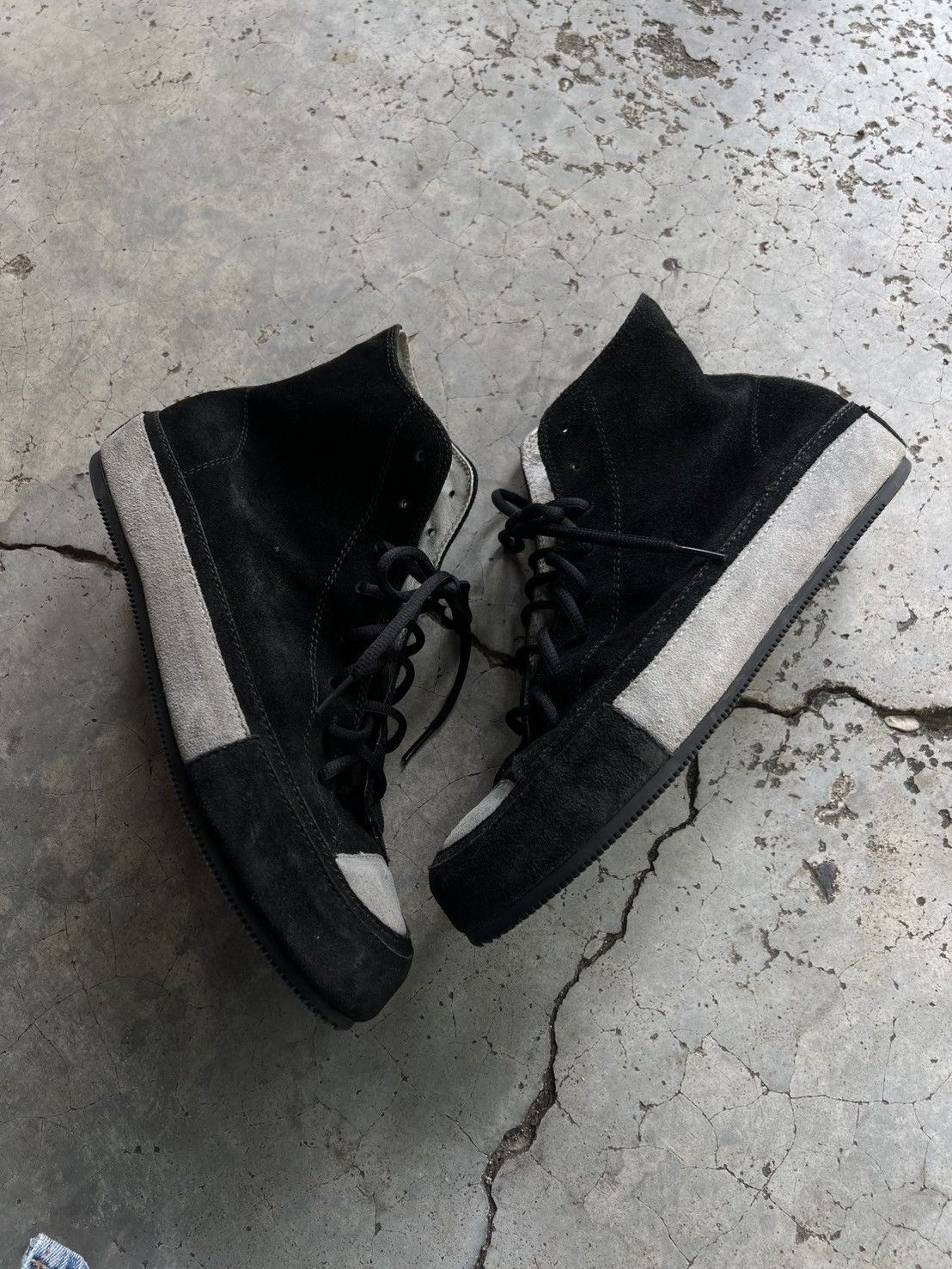 Number (N)ine AW13 NUMBER (N)INE X UBIQ HIGH TOP SNEAKERS Size US 10 / EU 43 - 6 Thumbnail