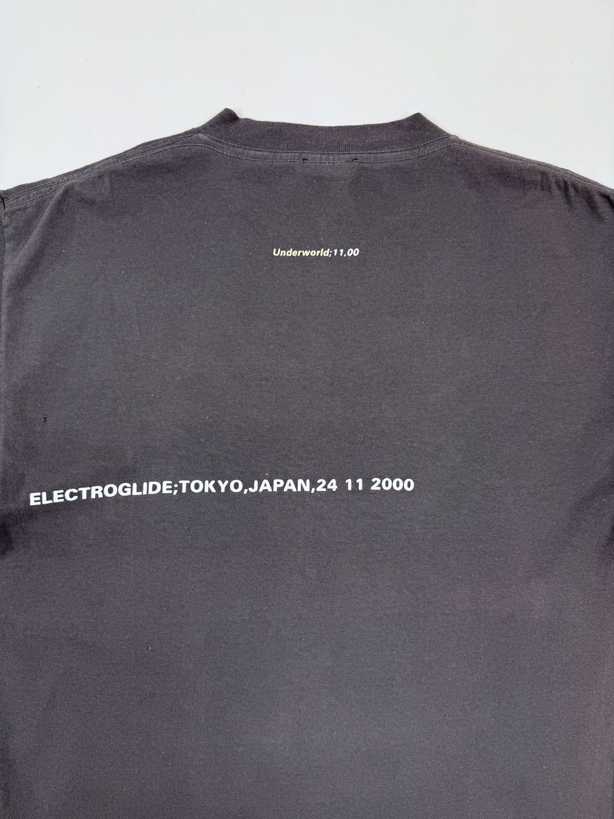 Band Tees 2000 Vintage Underworld Live Electroglide Japan Tour Tee M Size US M / EU 48-50 / 2 - 7 Thumbnail