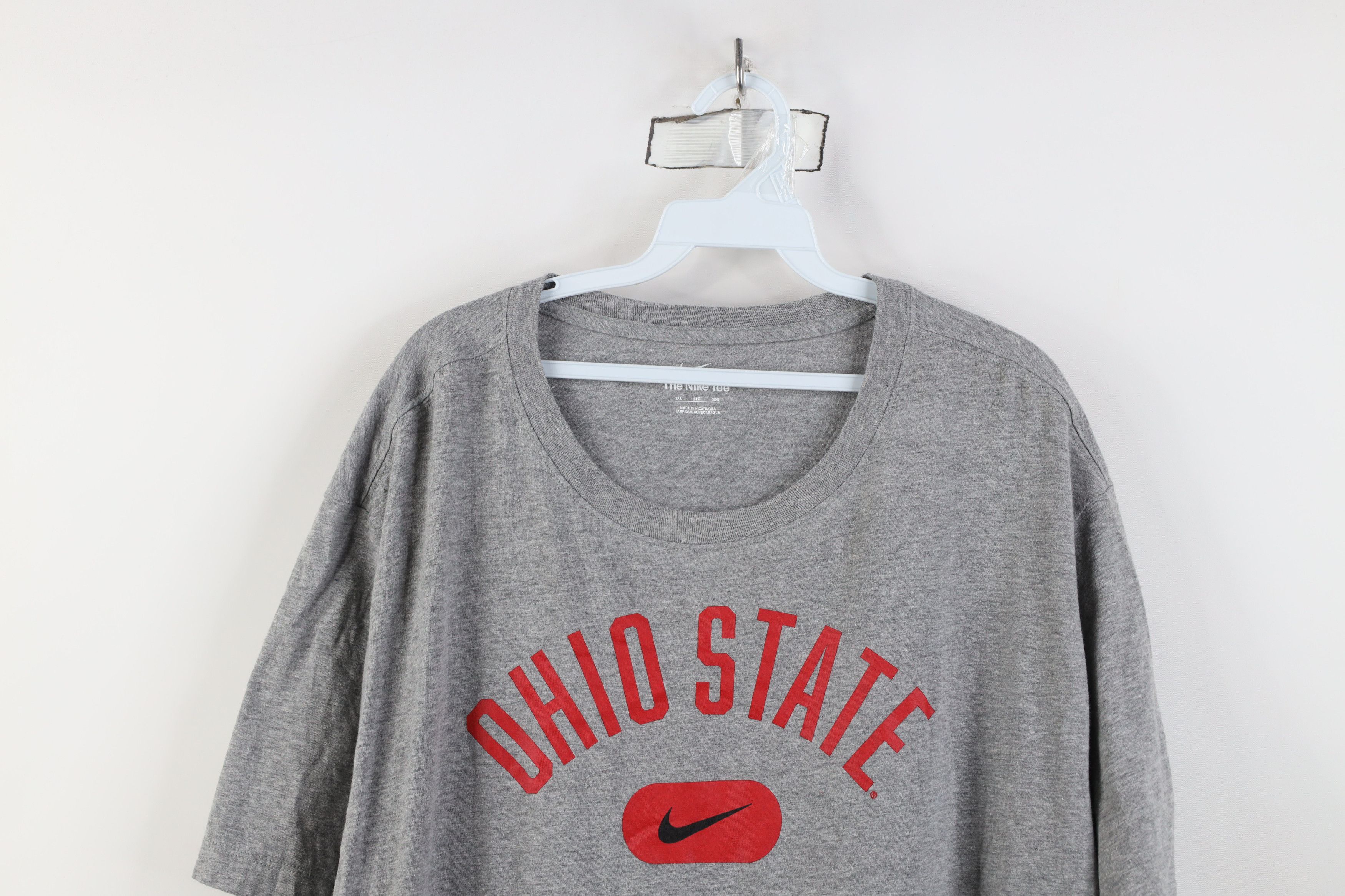 Nike Nike Scott Center Swoosh Ohio State University T-Shirt Gray Size US XXL / EU 58 / 5 - 2 Thumbnail