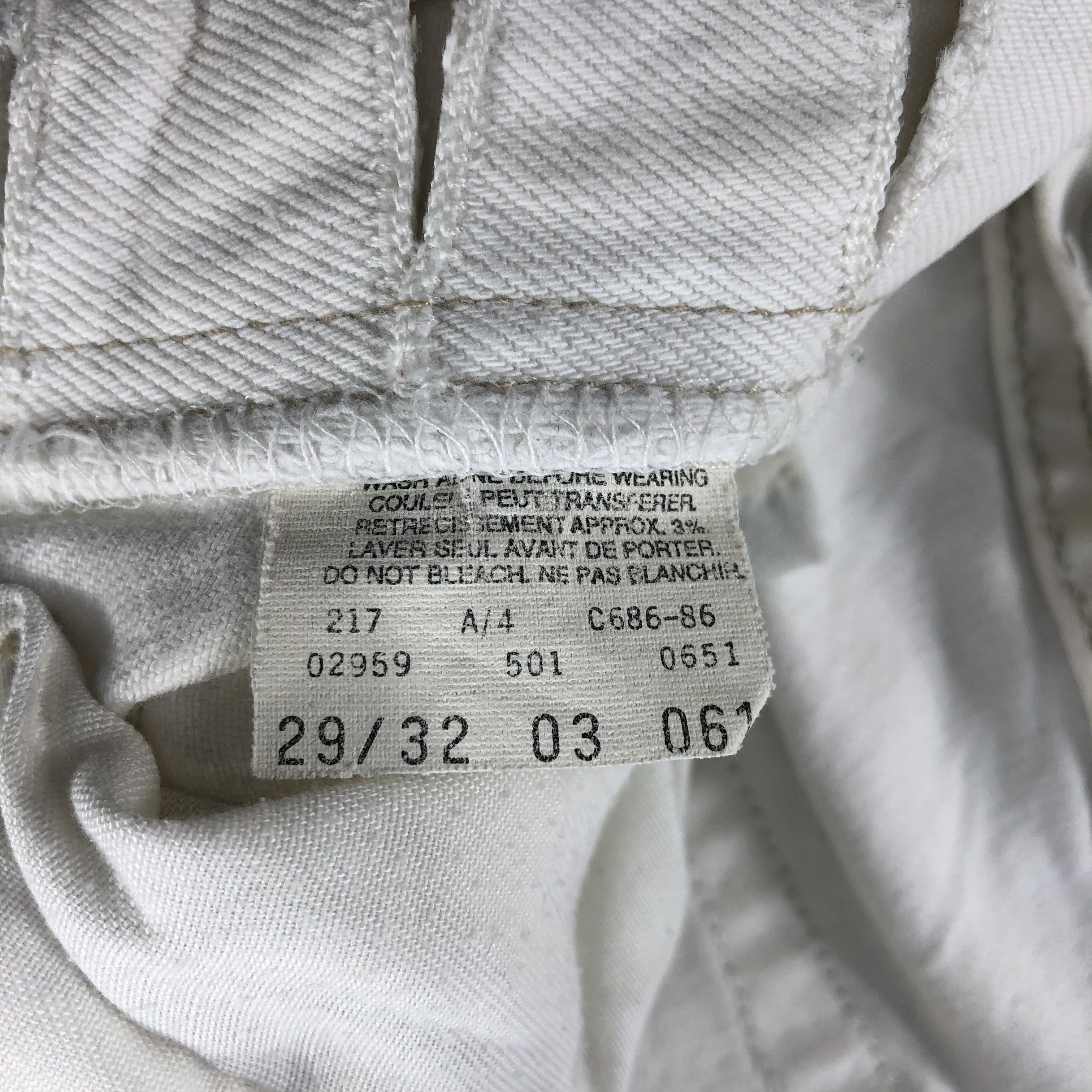 Levi's × Vintage Vintage 90s Light Wash Levis 501 Jeans-JM2543 Size US 29 - 12 Thumbnail