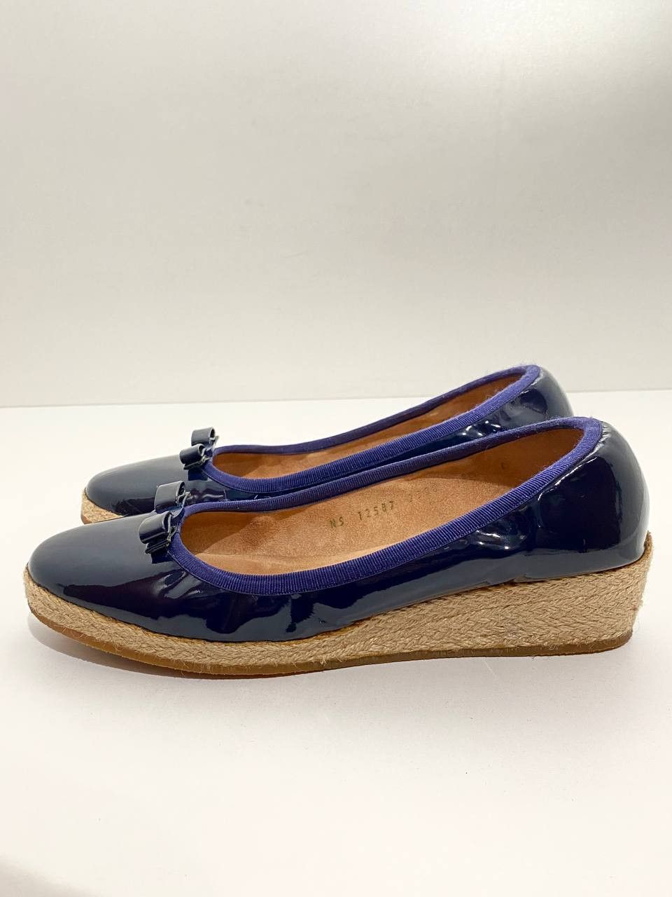 Salvatore Ferragamo Salvatore Ferragamo Bow Logo Espadrilles Ballet Flats Size US 9.5 / IT 39.5 - 3 Thumbnail