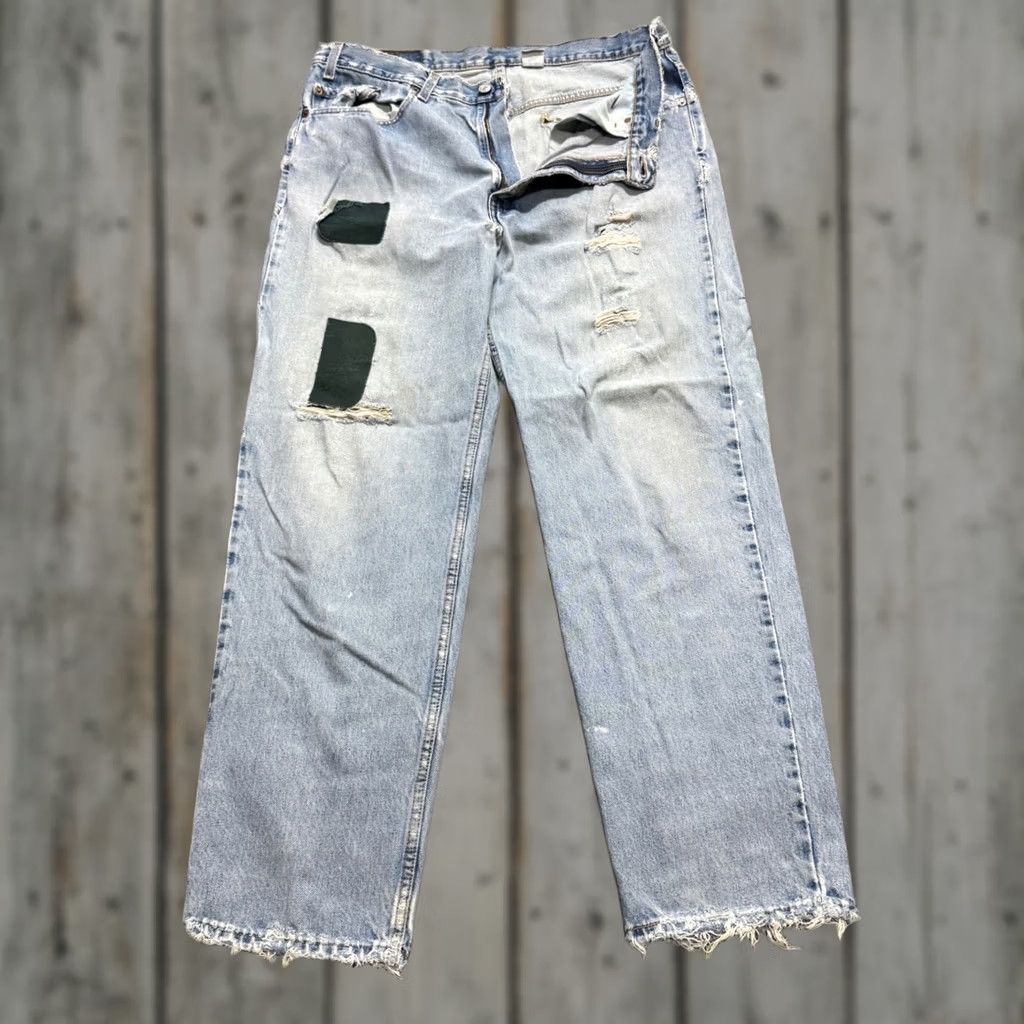 Levi's VINTAGE Levi's 550 Jeans Mens 38x32 Relaxed Fit Patched Distressed Light Wash Blue Bootcut Mens Size US 38 / EU 54 - 1 Thumbnail