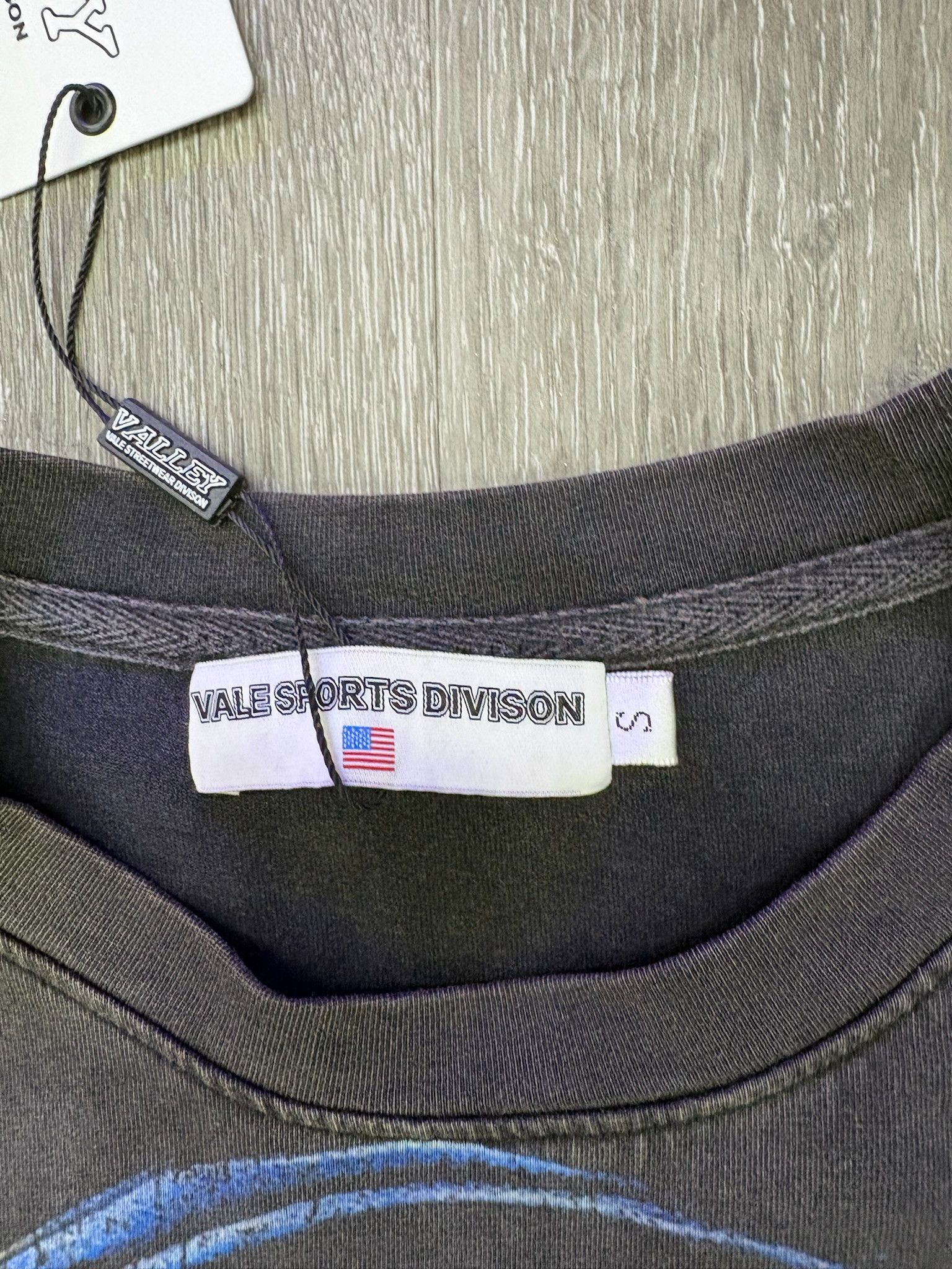 Vale Vale "Heavy Metal" Tee Size US S / EU 44-46 / 1 - 2 Thumbnail