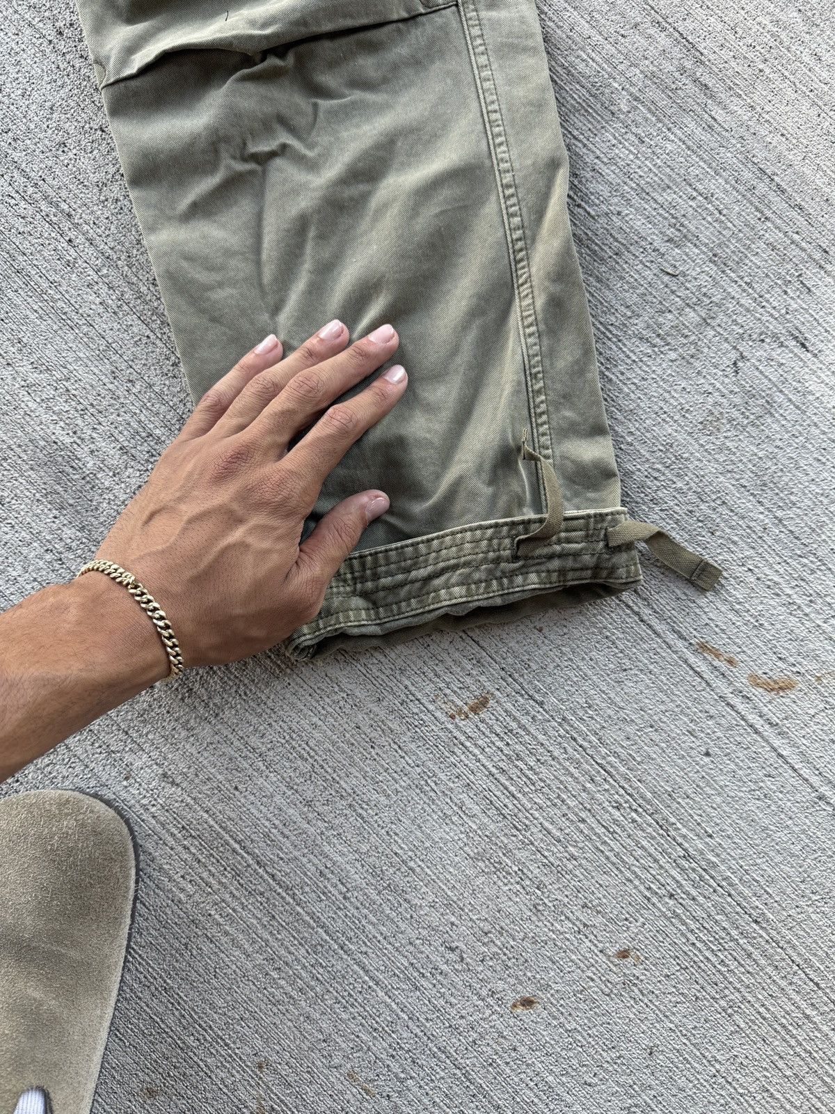 Abercrombie & Fitch Military tan quality cargo pant Size US 34 / EU 50 - 6 Thumbnail