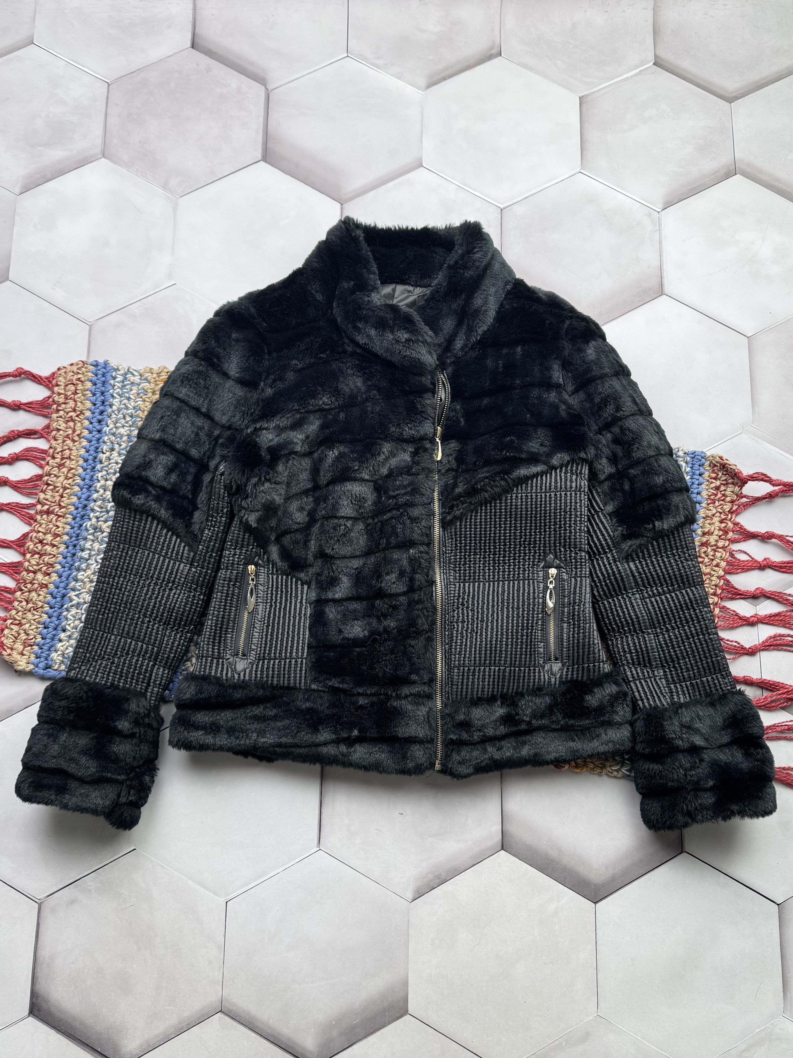 Japanese Brand Vintage Cropped Faux Fur Jacket Size M / US 6-8 / IT 42-44 - 1 Thumbnail