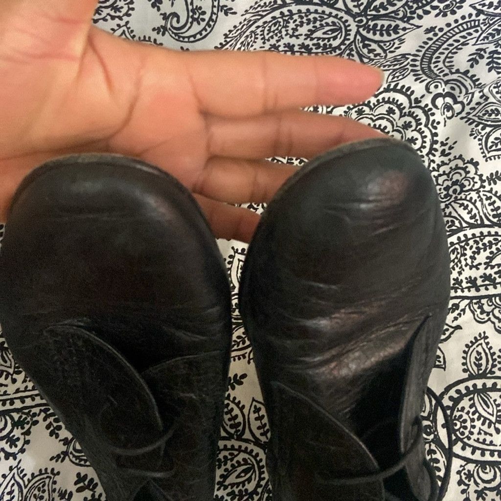 Balenciaga BALENCIAGA LEATHER VINTAGE LACE UP SHOES SIZE 41 Size US 11 / IT 41 - 8 Thumbnail
