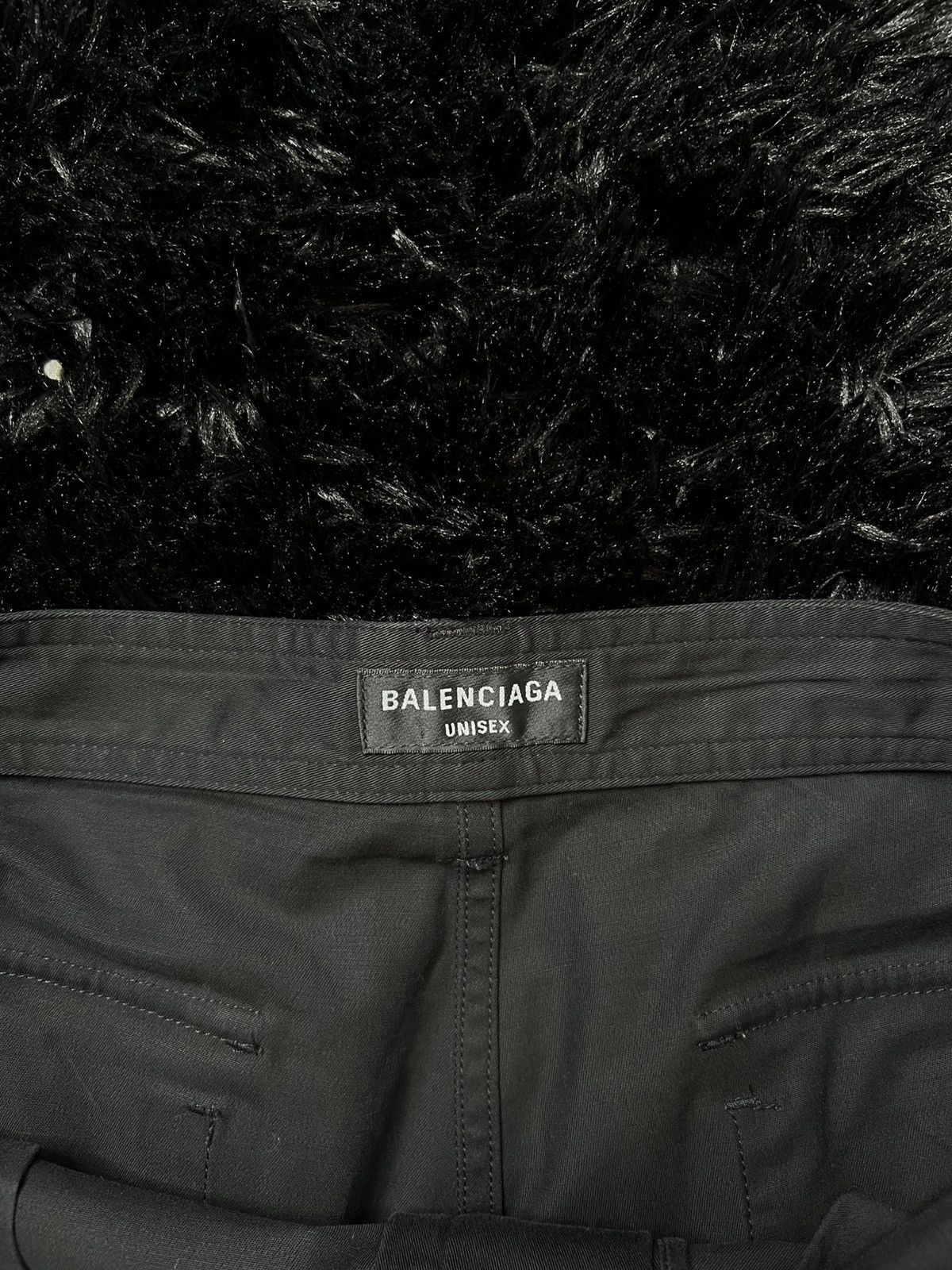 Balenciaga Balenciaga Cargo Shorts Size US 34 / EU 50 - 2 Thumbnail