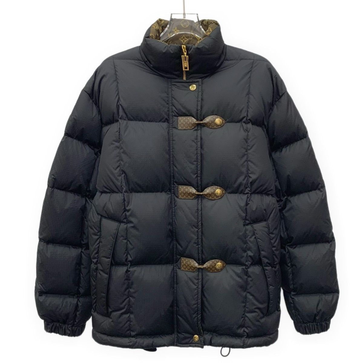 Louis Vuitton Louis Vuitton Black Inside Logo Full Print Puffer Jacket Size XXS / US 00 / IT 34 - 1 Thumbnail