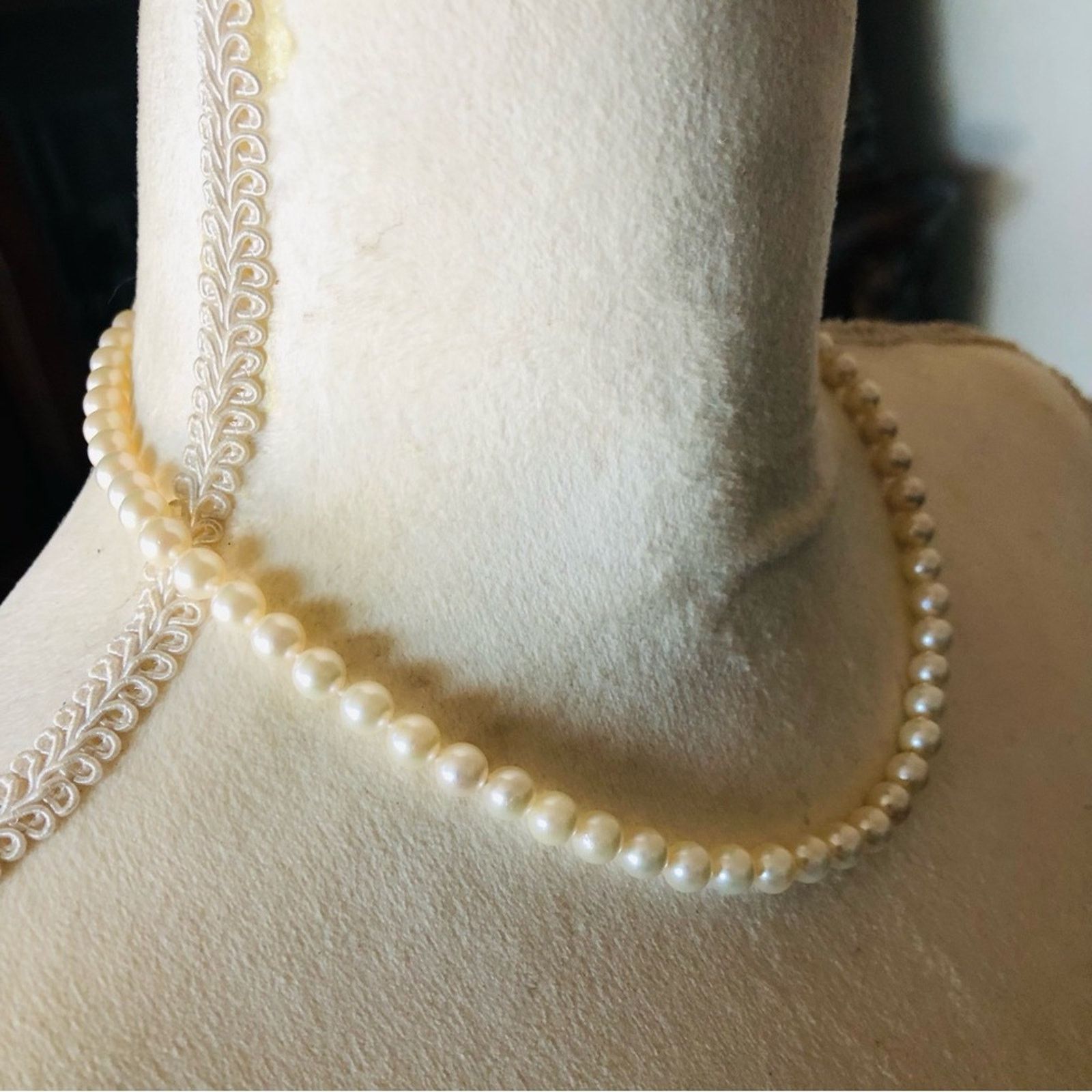 Vintage Vintage genuine freshwater pearl 14k gold box clasp necklace Size ONE SIZE - 3 Thumbnail