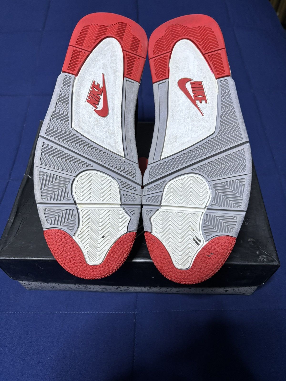 Jordan Brand Jordan 4 Retro OG Bred 2019 Size 12 Size US 12 / EU 45 - 5 Thumbnail