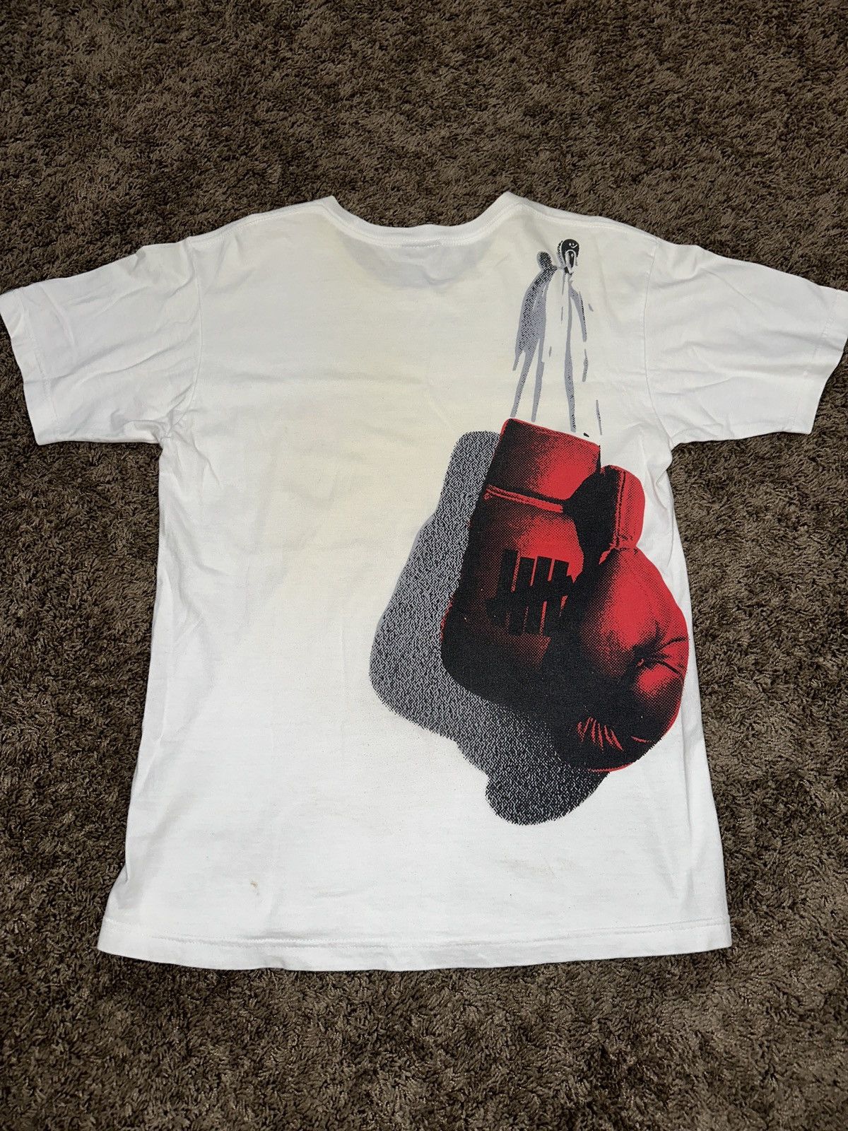 Undefeated VINTAGE UNDFTD BOXING GLOVE SHIRT Size US M / EU 48-50 / 2 - 4 Thumbnail