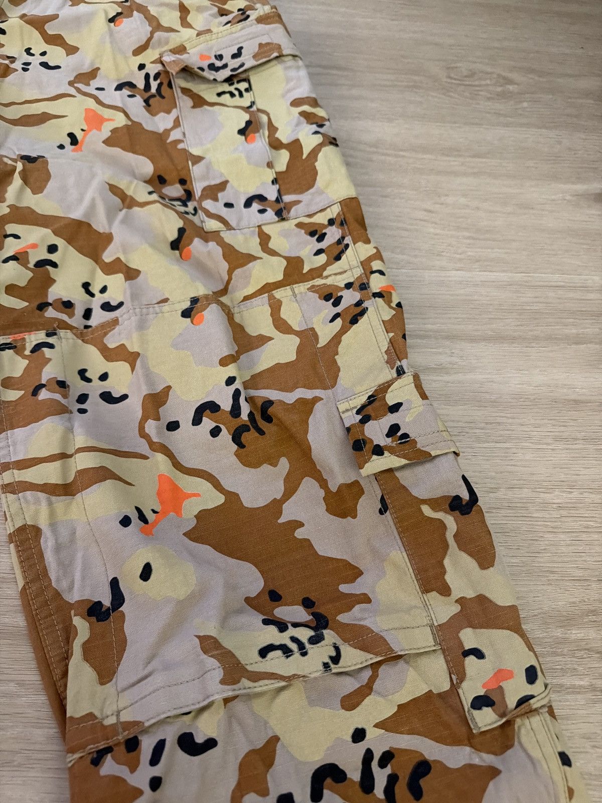 CLOT Clot Beige and Orange Camo Cargo Pants Size US 33 - 2 Thumbnail