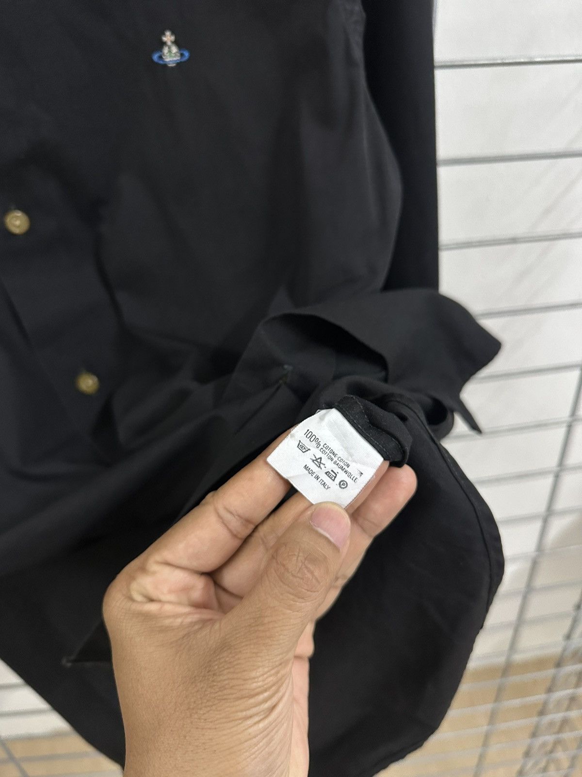 Vivienne Westwood Rare And Beautiful Vivienne Westwood Formal Black Shirt Size US S / EU 44-46 / 1 - 7 Thumbnail