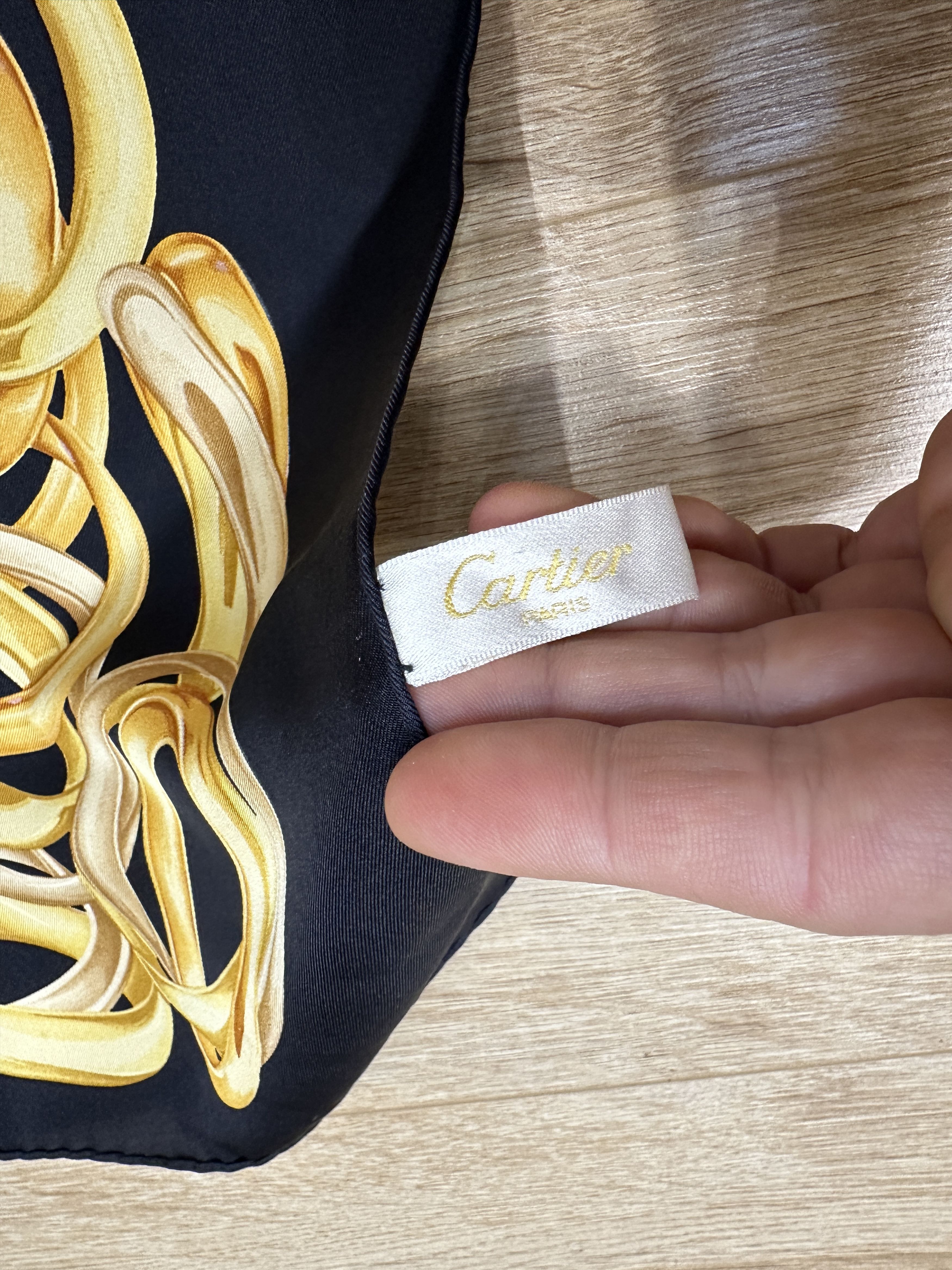 Cartier Cartier Silk Scarf 90 Interlocking Gold Rings Jewelry Size ONE SIZE - 3 Thumbnail