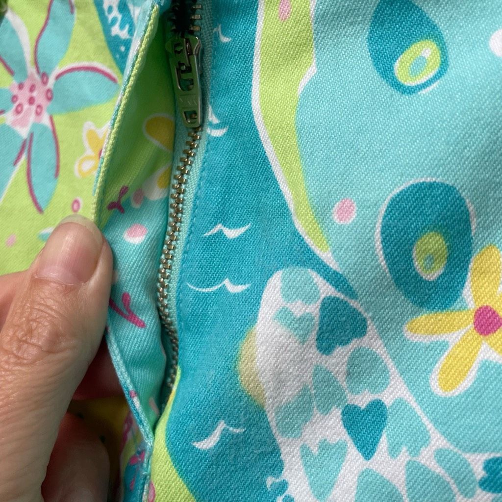 Lilly Pulitzer Lilly Pulitzer White Label Southern Belle Peacock Print Crop Size 30" / US 8 / IT 44 - 4 Thumbnail