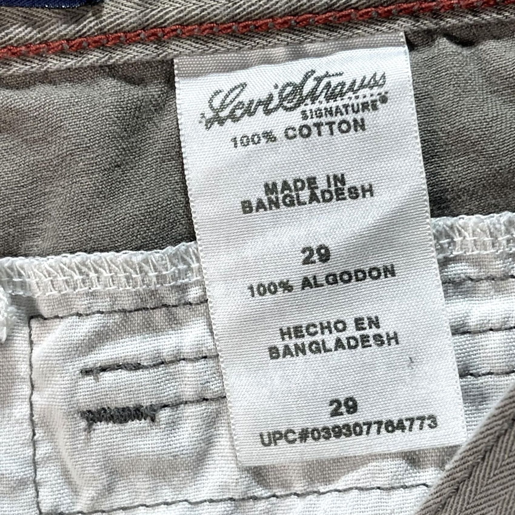 Levi's VTG Levi Strauss Signature Shorts Cargo Mens 29 Khaki Cotton Herringbone Utility Casual Front Pockets Belt Loops 11in Inseam Mens Size US 29 - 5 Thumbnail