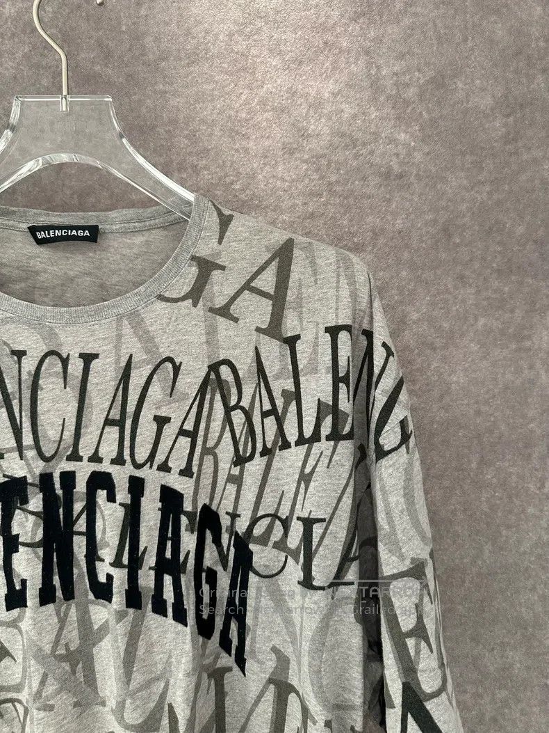 Balenciaga Balenciaga Grey Full Print Logo Short Sleeve XS Size US XS / EU 42 / 0 - 5 Thumbnail