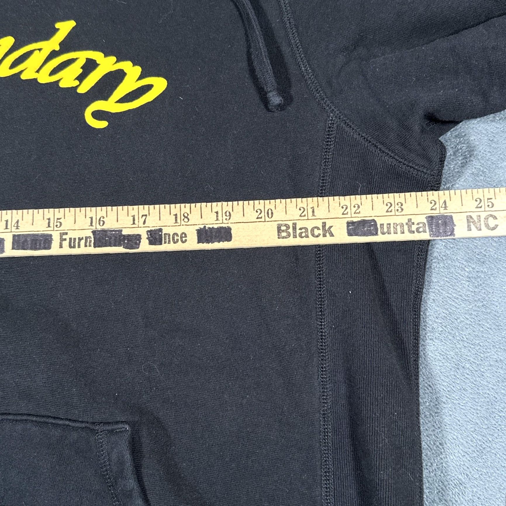 BIANCA CHANDON VINTAGE Ledgendary House Bianca Hoodie Mens XL Black Yellow Graphic Pullover 100% Cotton - 90s-inspired? Size US XL / EU 56 / 4 - 5 Thumbnail