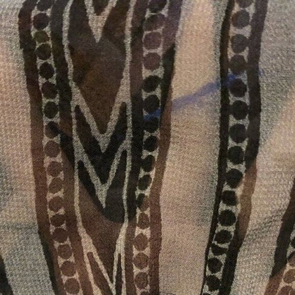 Free People Free People Top S Feather in Wind Embellished Sheer Printed Size S / US 4 / IT 40 - 3 Thumbnail