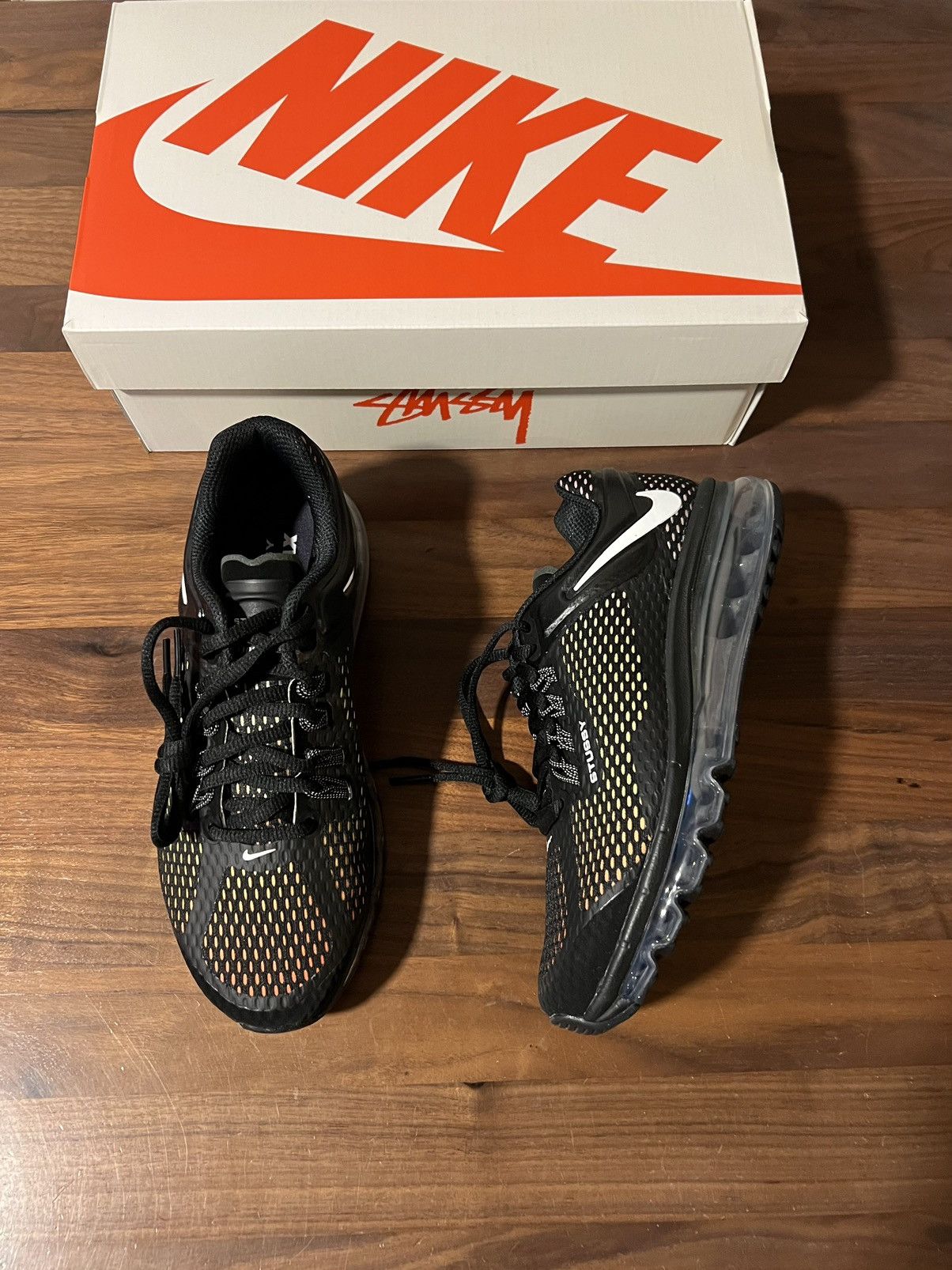 Nike STUSSY X AIR MAX 2013 'BLACK' Men’s 6.5 / Women’s 8