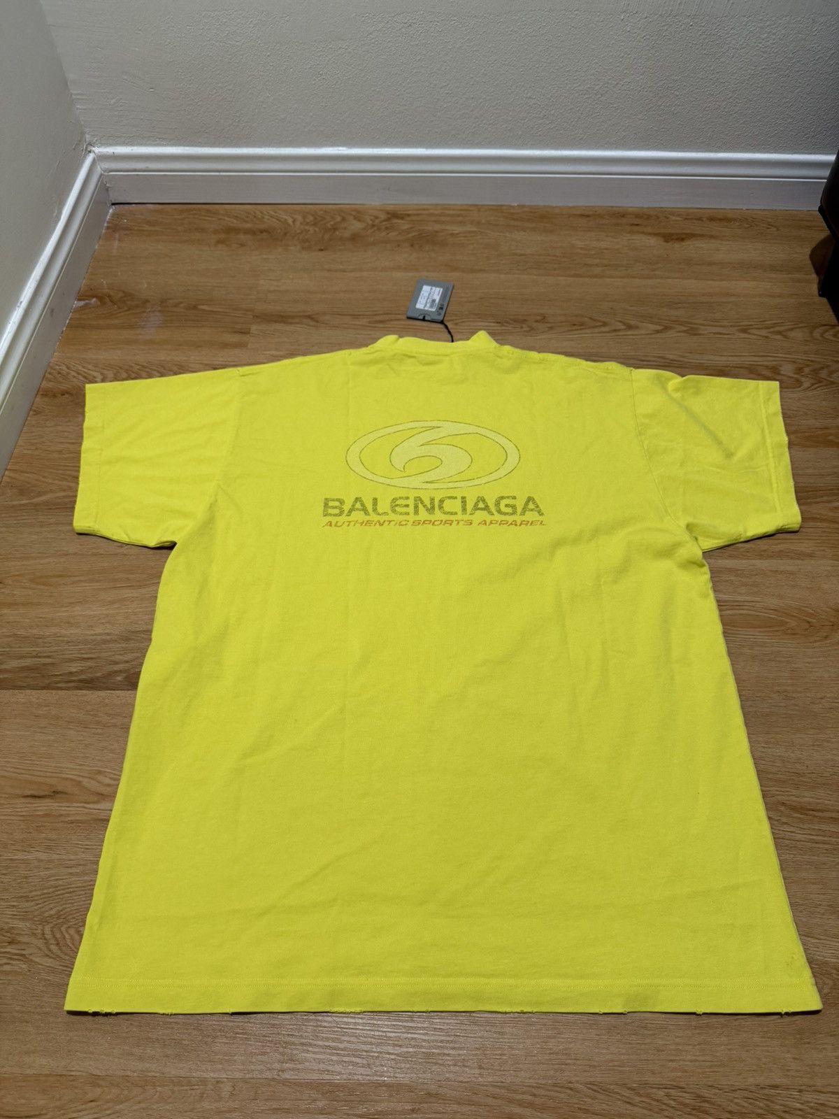 Balenciaga Balenciaga Ringer Yellow shirt Size US L / EU 52-54 / 3 - 3 Thumbnail