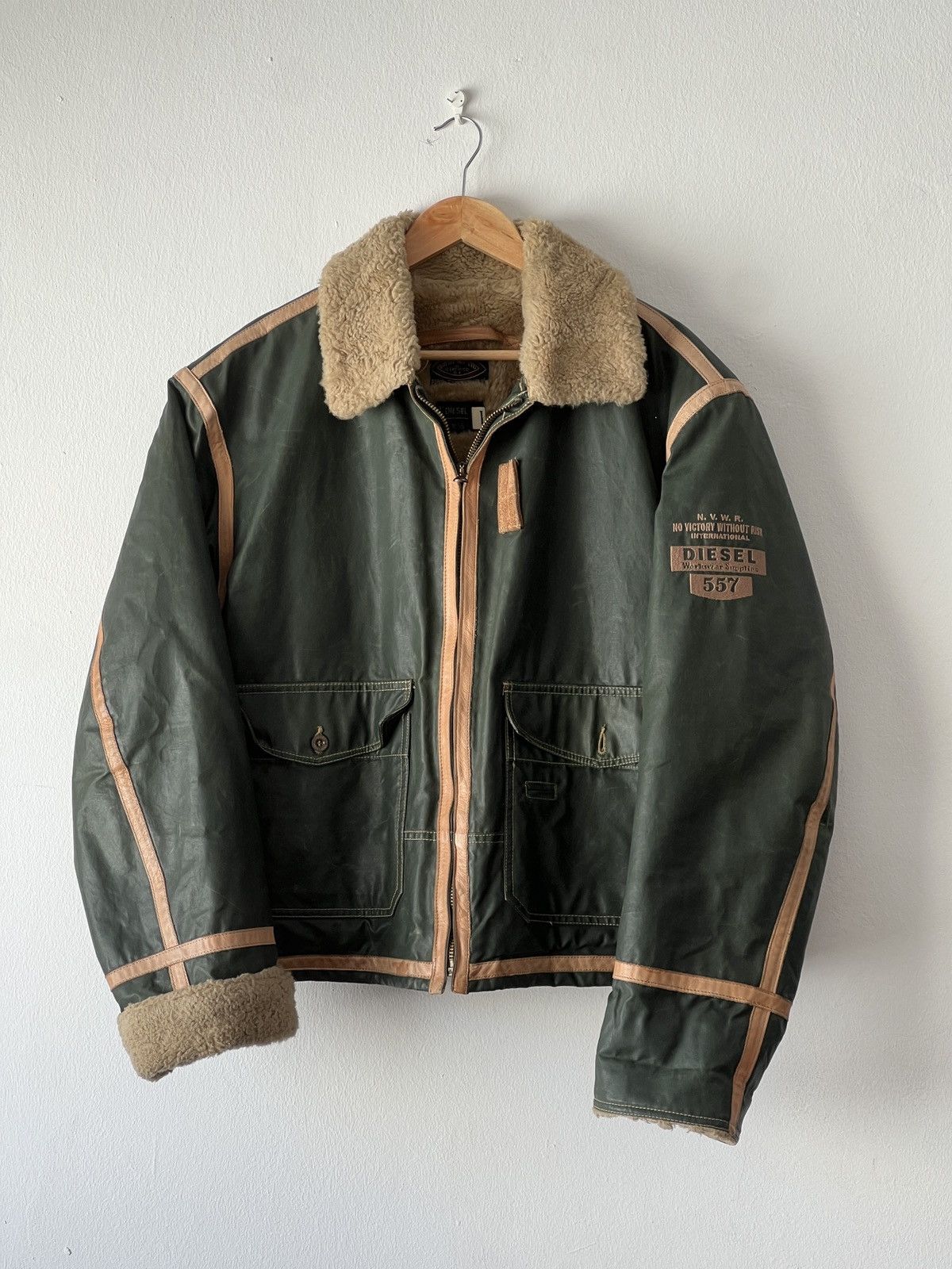 Diesel × Vintage Rare Diesel DMB 1955 Vintage Waxed Cotton & Shearling Jacket Size US L / EU 52-54 / 3 - 1 Thumbnail
