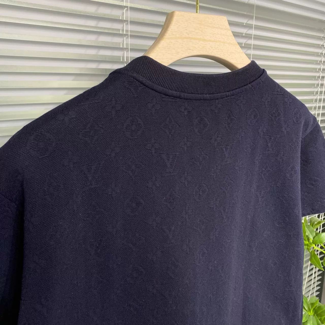 Louis Vuitton LV short-sleeve tee 3D pocket navy Monogram XS Size US XS / EU 42 / 0 - 8 Thumbnail
