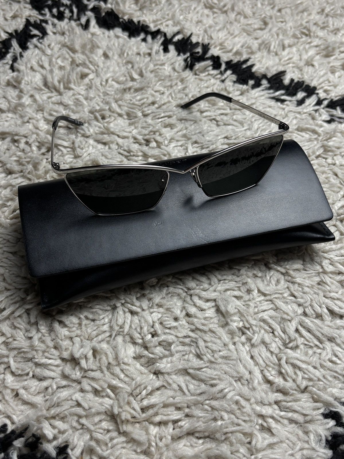 Saint Laurent Paris Saint Laurent Paris Cat Eye New Wave Sunglasses Rare Size ONE SIZE - 1 Thumbnail