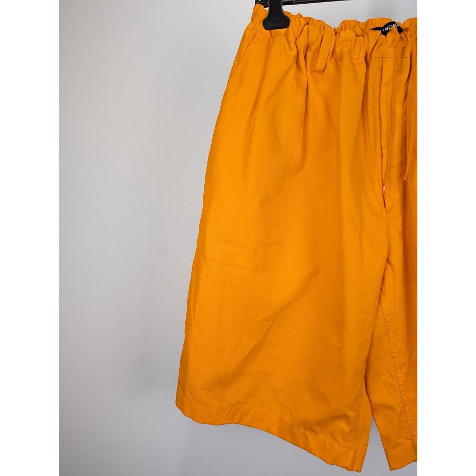 Balenciaga o1rshd1 Oversize Shorts in Orange M Size US 32 / EU 48 - 4 Thumbnail