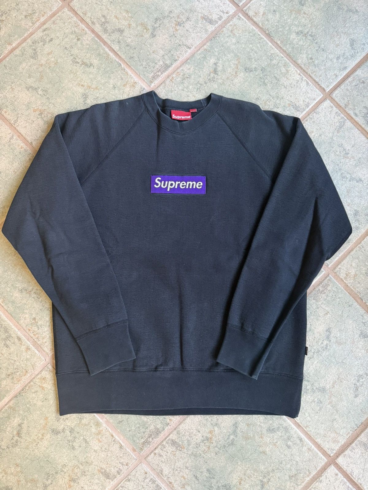 Supreme Supreme Purple on Black Box Logo Crewneck 2005 Size US L / EU 52-54 / 3 - 1 Thumbnail