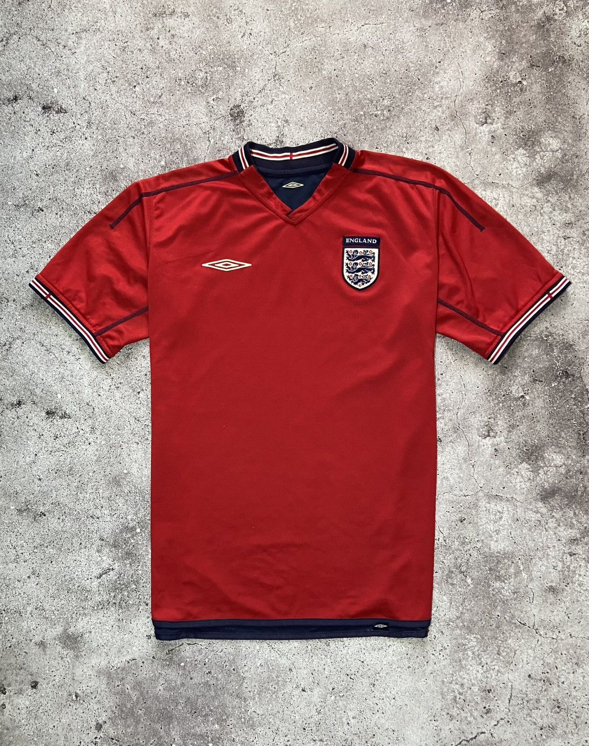 Umbro × Vintage England 2004 Umbro Vintage Football Jersey Double-sided tee Size US L / EU 52-54 / 3 - 1 Thumbnail