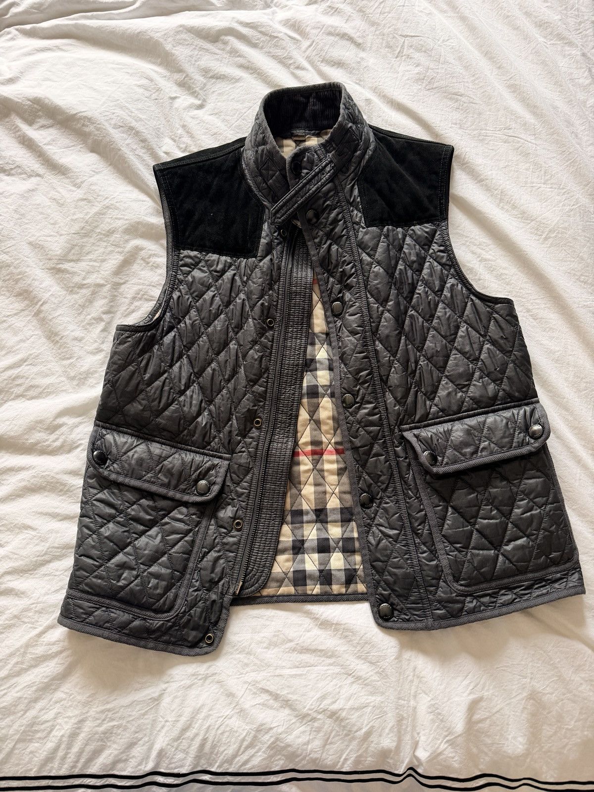 Burberry Burberry Brit Vest Size US M / EU 48-50 / 2 - 1 Thumbnail