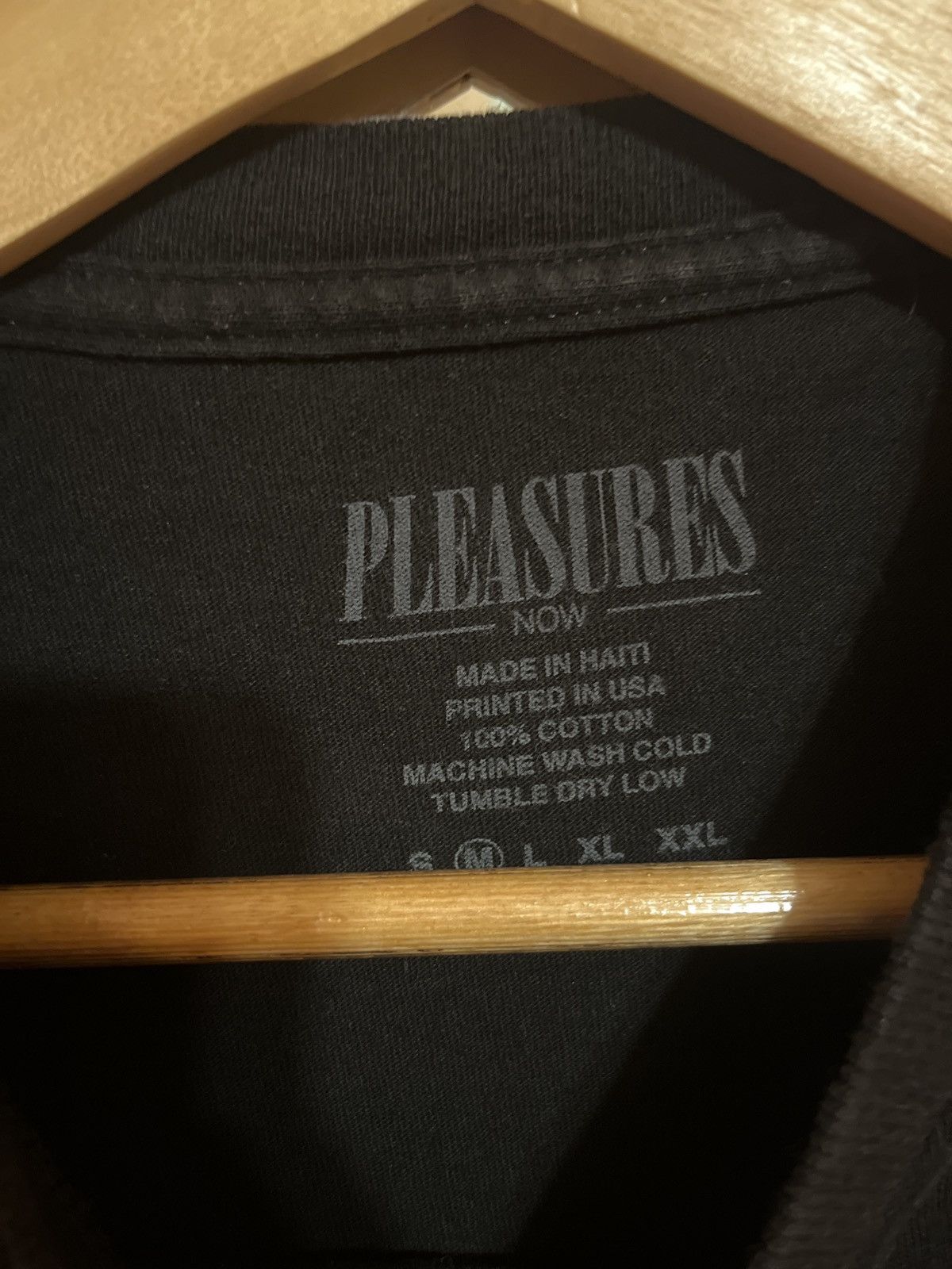 Pleasures Pleasures Doberman Graphic Tee Size US M / EU 48-50 / 2 - 2 Thumbnail