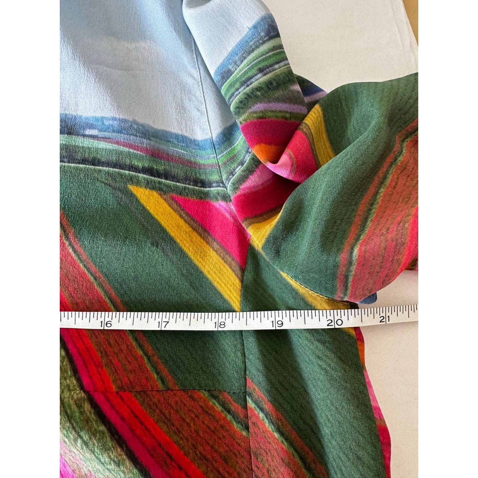Akris AKRIS 100% Silk Tulip Fields Button Up Tunic Blouse Size 12 Size XL / US 12-14 / IT 48-50 - 12 Thumbnail