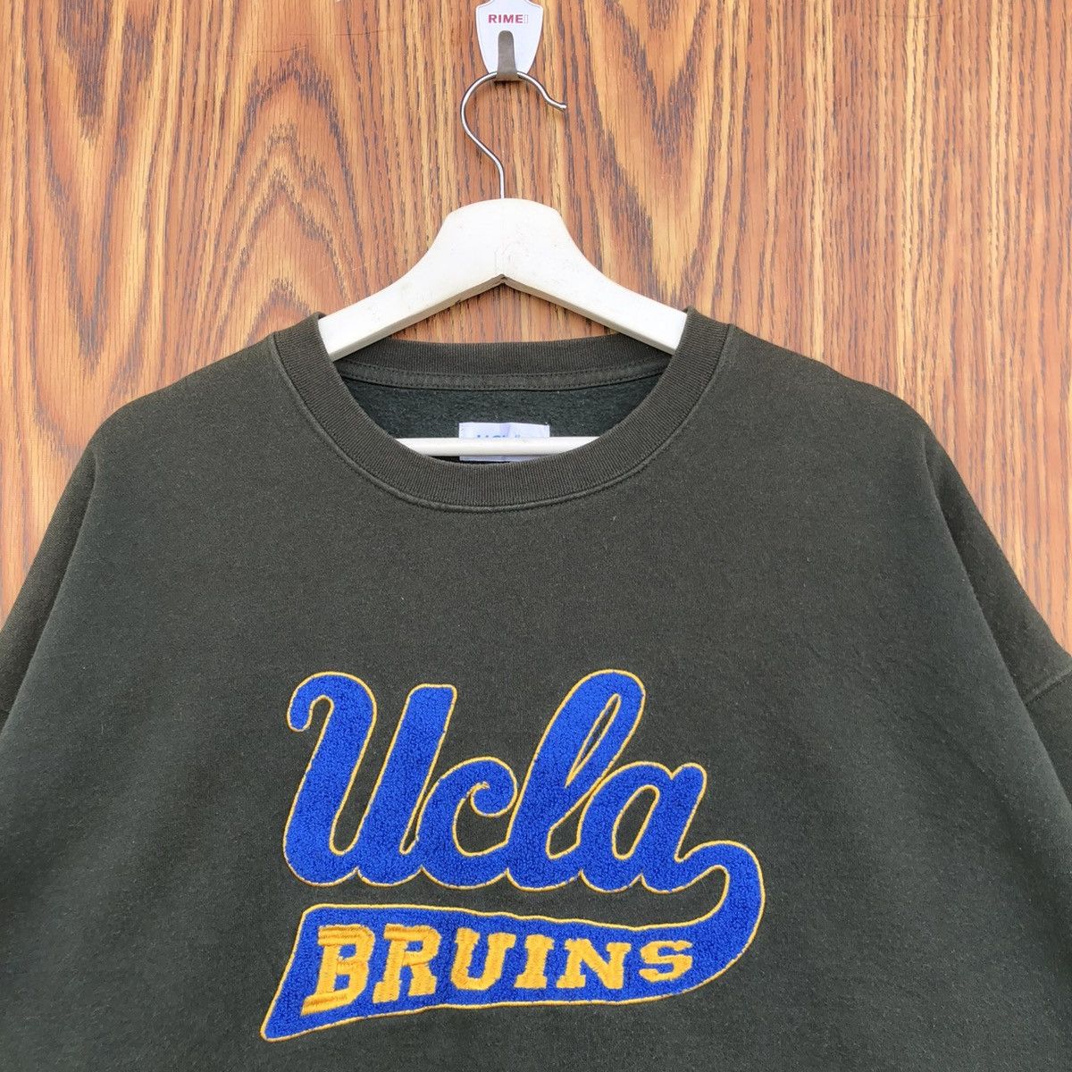 Vintage Vintage UCLA Bruins Crewneck Sweatshirt Size US L / EU 52-54 / 3 - 3 Thumbnail